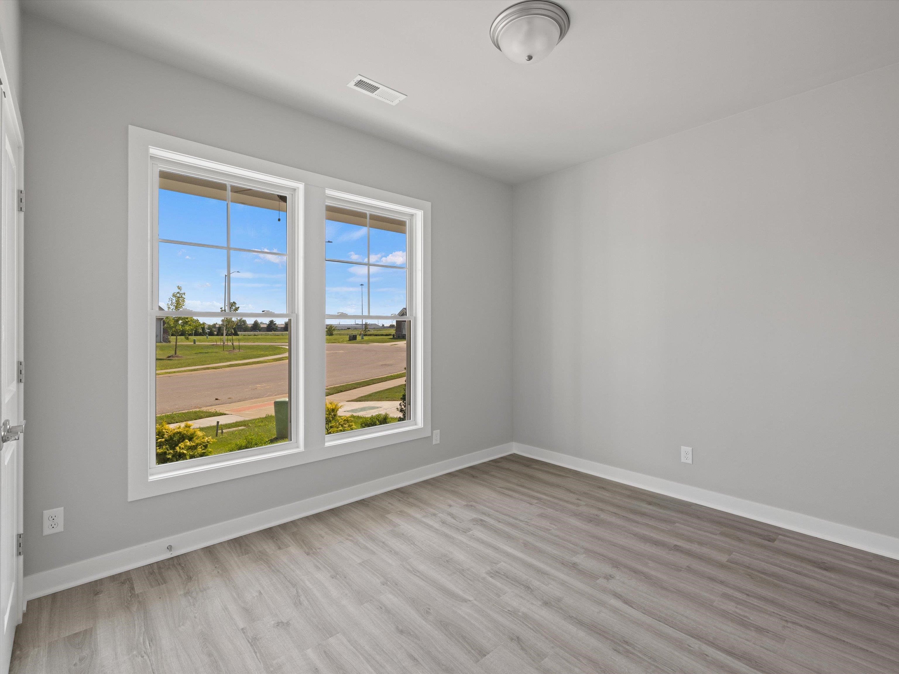 2375 Watson Circle, Owensboro, Kentucky 42301, 2 Bedrooms Bedrooms, ,2 BathroomsBathrooms,Single Family Residence,For Sale,Watson Circle,87650