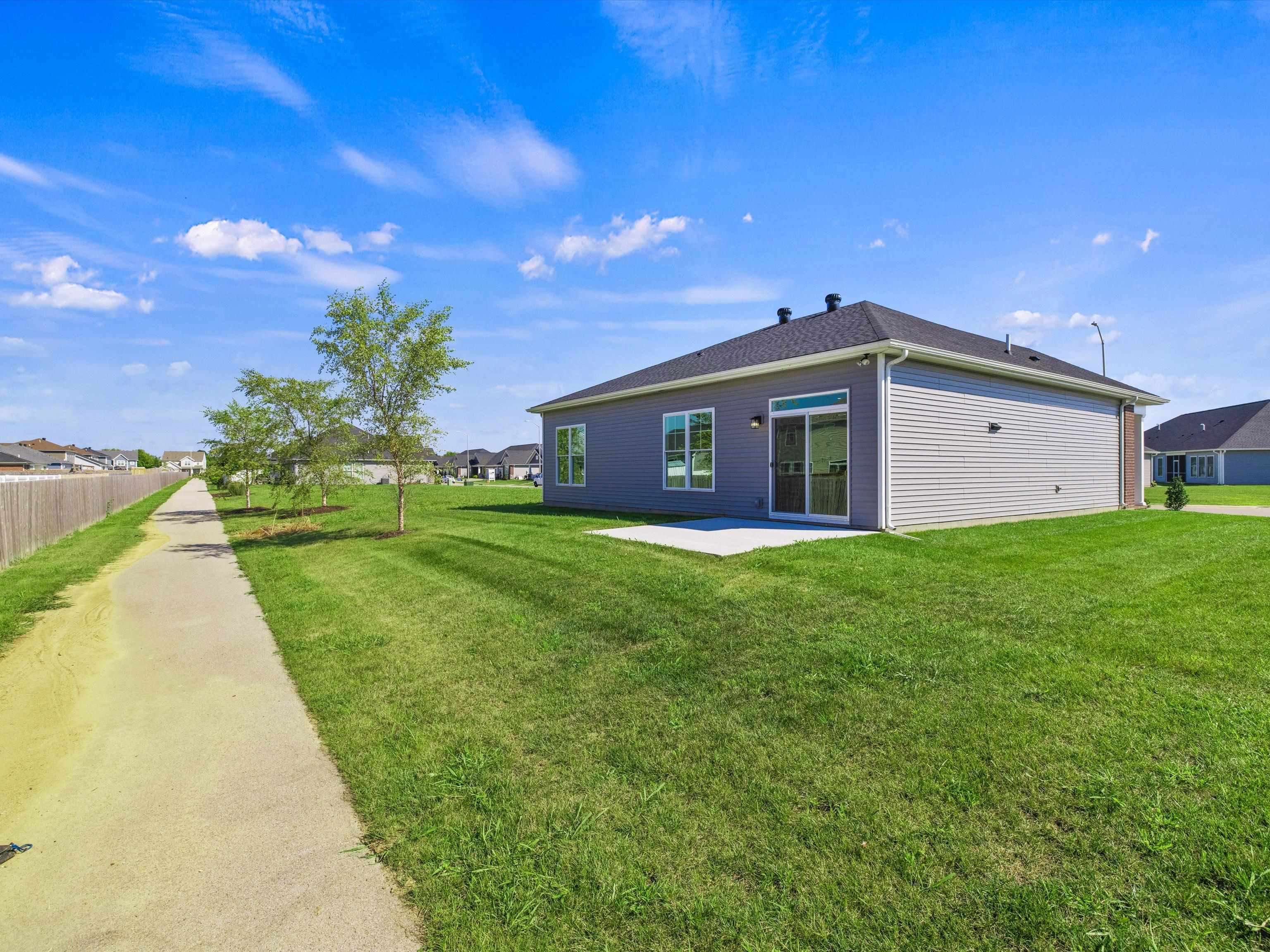2375 Watson Circle, Owensboro, Kentucky 42301, 2 Bedrooms Bedrooms, ,2 BathroomsBathrooms,Single Family Residence,For Sale,Watson Circle,87650