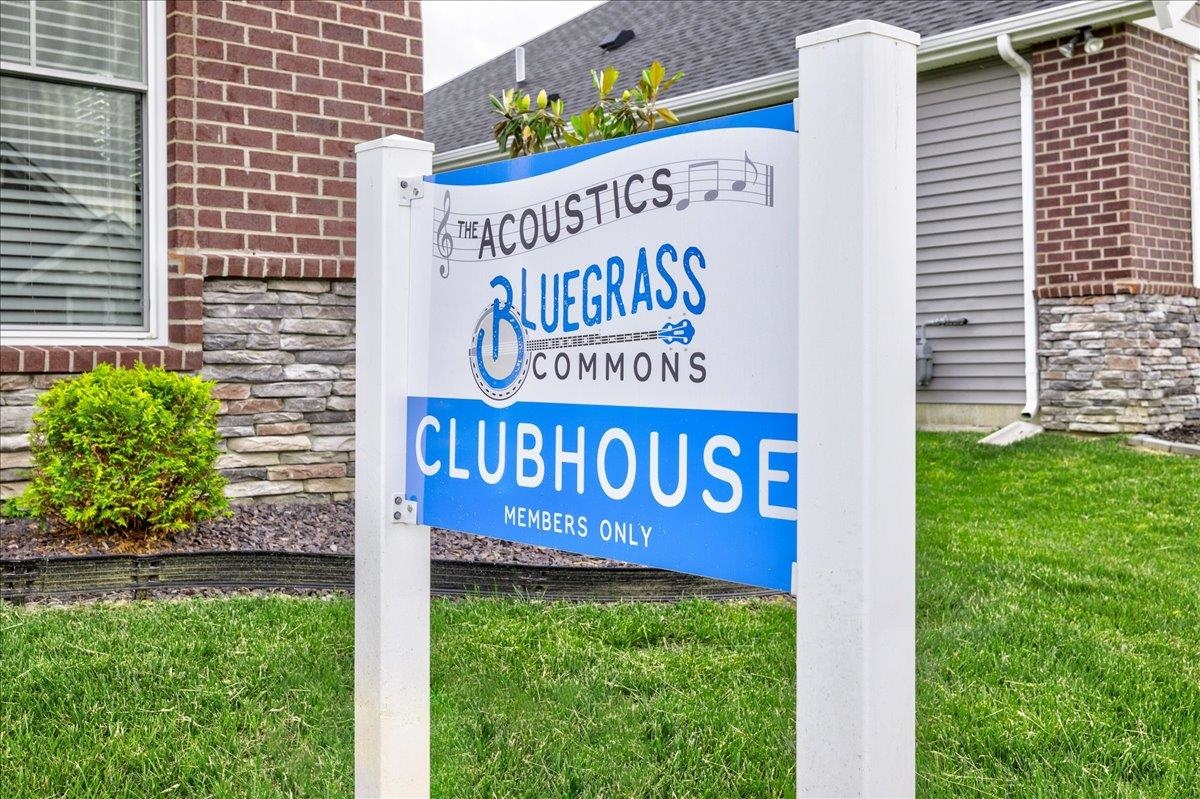 2375 Watson Circle, Owensboro, Kentucky 42301, 2 Bedrooms Bedrooms, ,2 BathroomsBathrooms,Single Family Residence,For Sale,Watson Circle,87650
