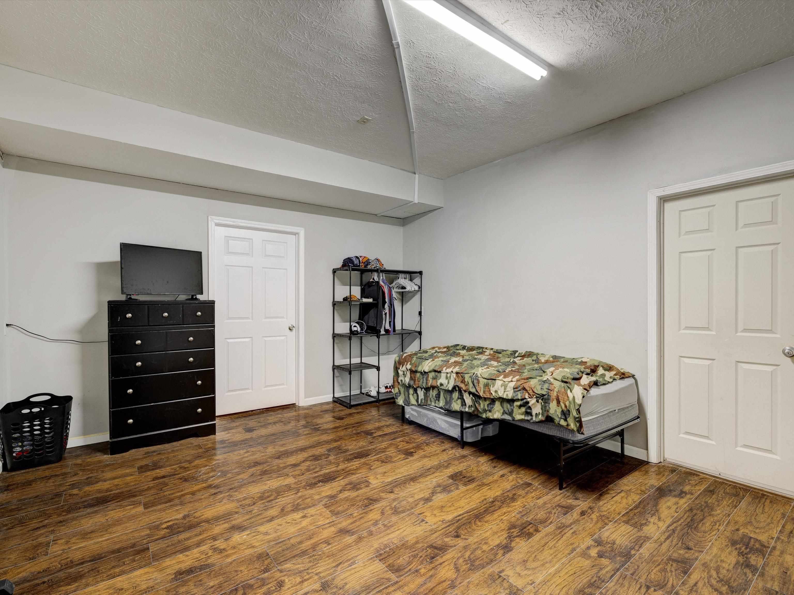 6905 Boteler Road, Philpot, Kentucky 42366, 5 Bedrooms Bedrooms, ,3 BathroomsBathrooms,Single Family Residence,For Sale,Boteler Road,87655