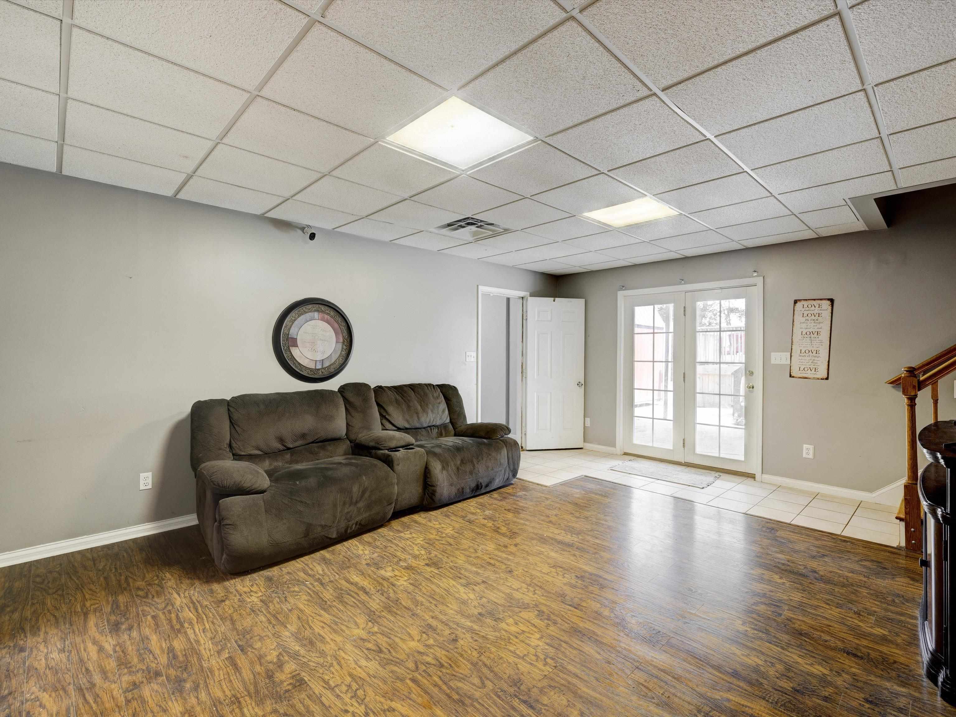 6905 Boteler Road, Philpot, Kentucky 42366, 5 Bedrooms Bedrooms, ,3 BathroomsBathrooms,Single Family Residence,For Sale,Boteler Road,87655