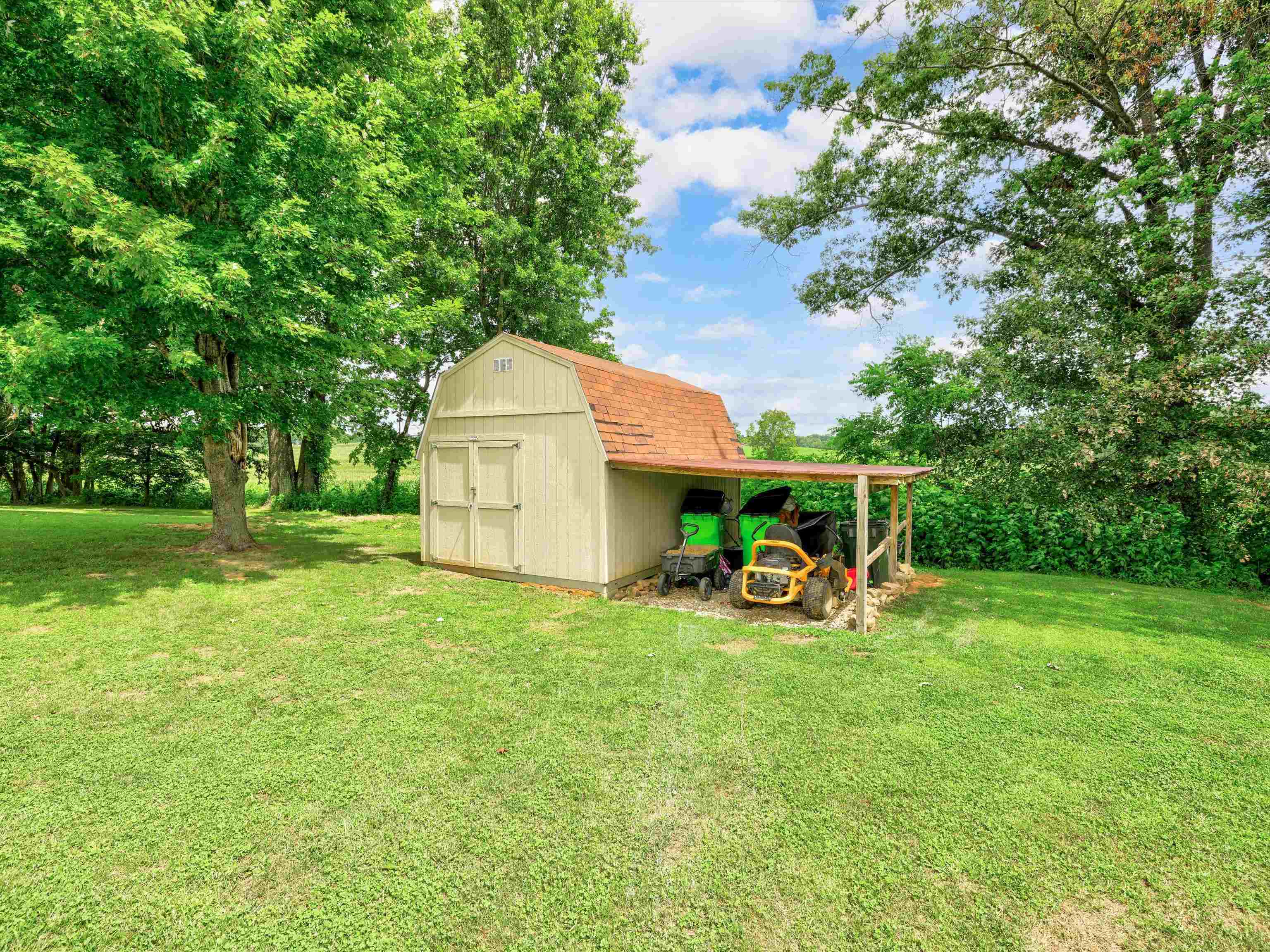 6905 Boteler Road, Philpot, Kentucky 42366, 5 Bedrooms Bedrooms, ,3 BathroomsBathrooms,Single Family Residence,For Sale,Boteler Road,87655