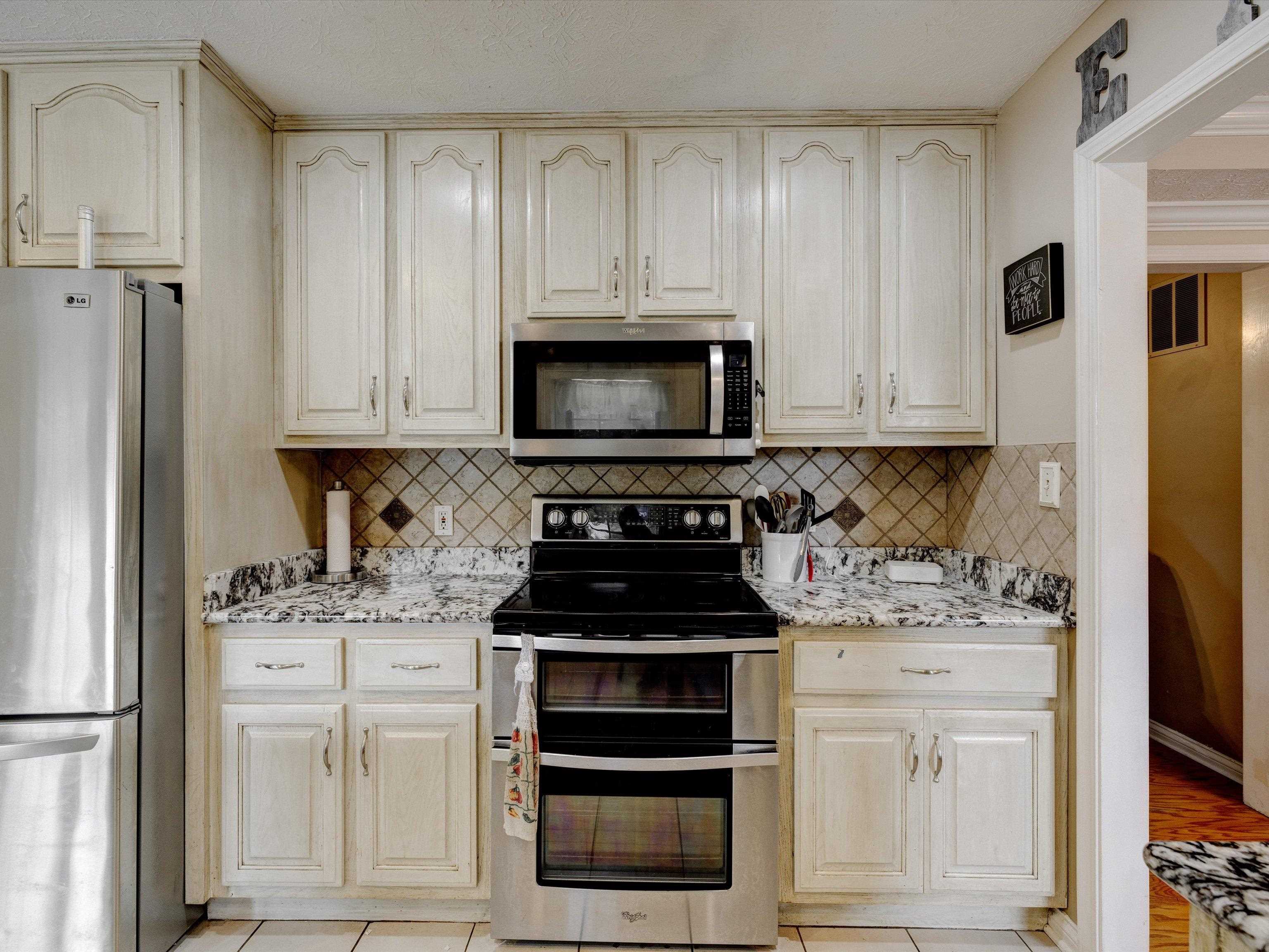 6905 Boteler Road, Philpot, Kentucky 42366, 5 Bedrooms Bedrooms, ,3 BathroomsBathrooms,Single Family Residence,For Sale,Boteler Road,87655