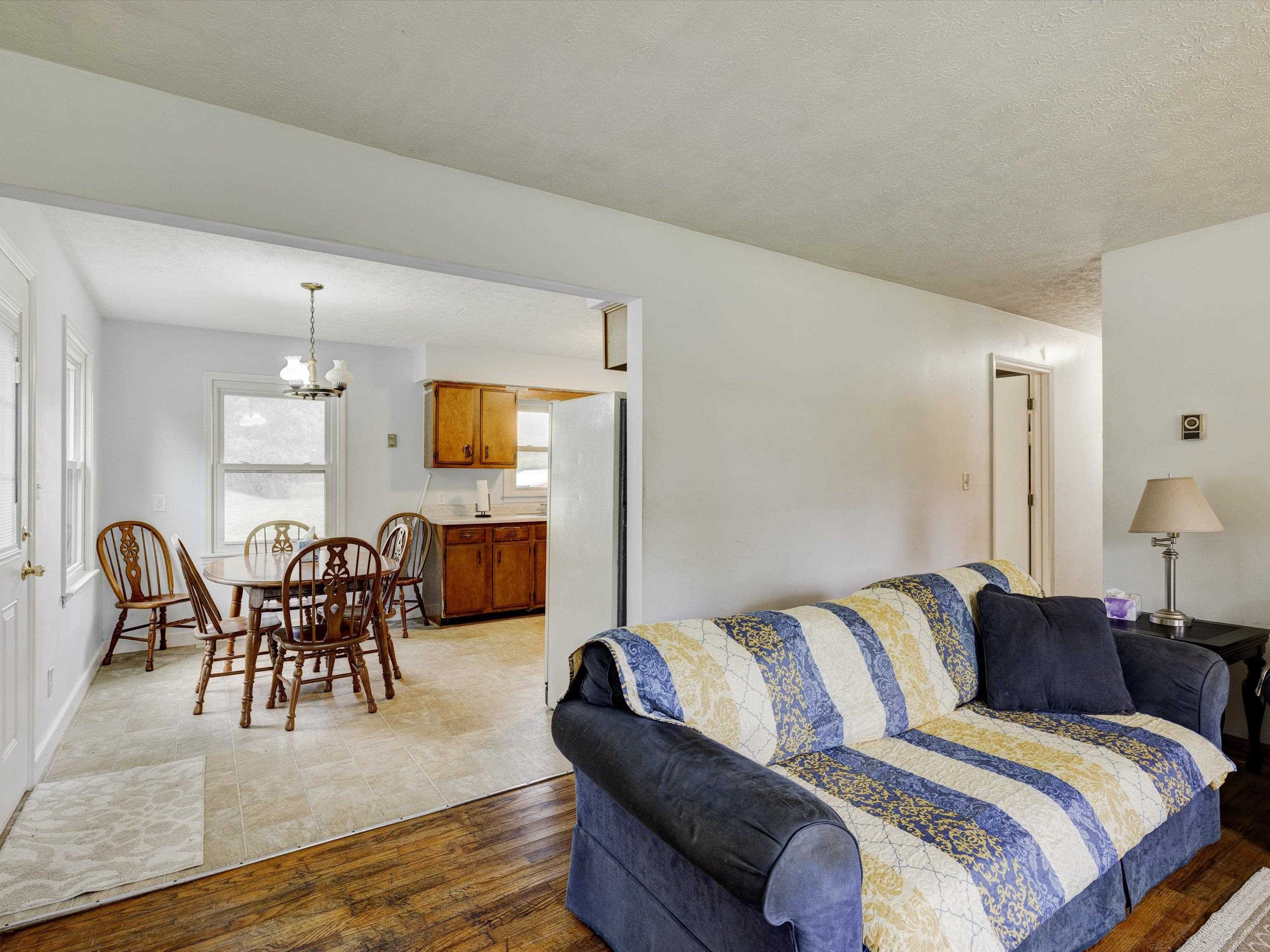 1599 Canary loop, Fordsville, Kentucky 42343, 3 Bedrooms Bedrooms, ,1 BathroomBathrooms,Single Family Residence,For Sale,Canary loop,87662