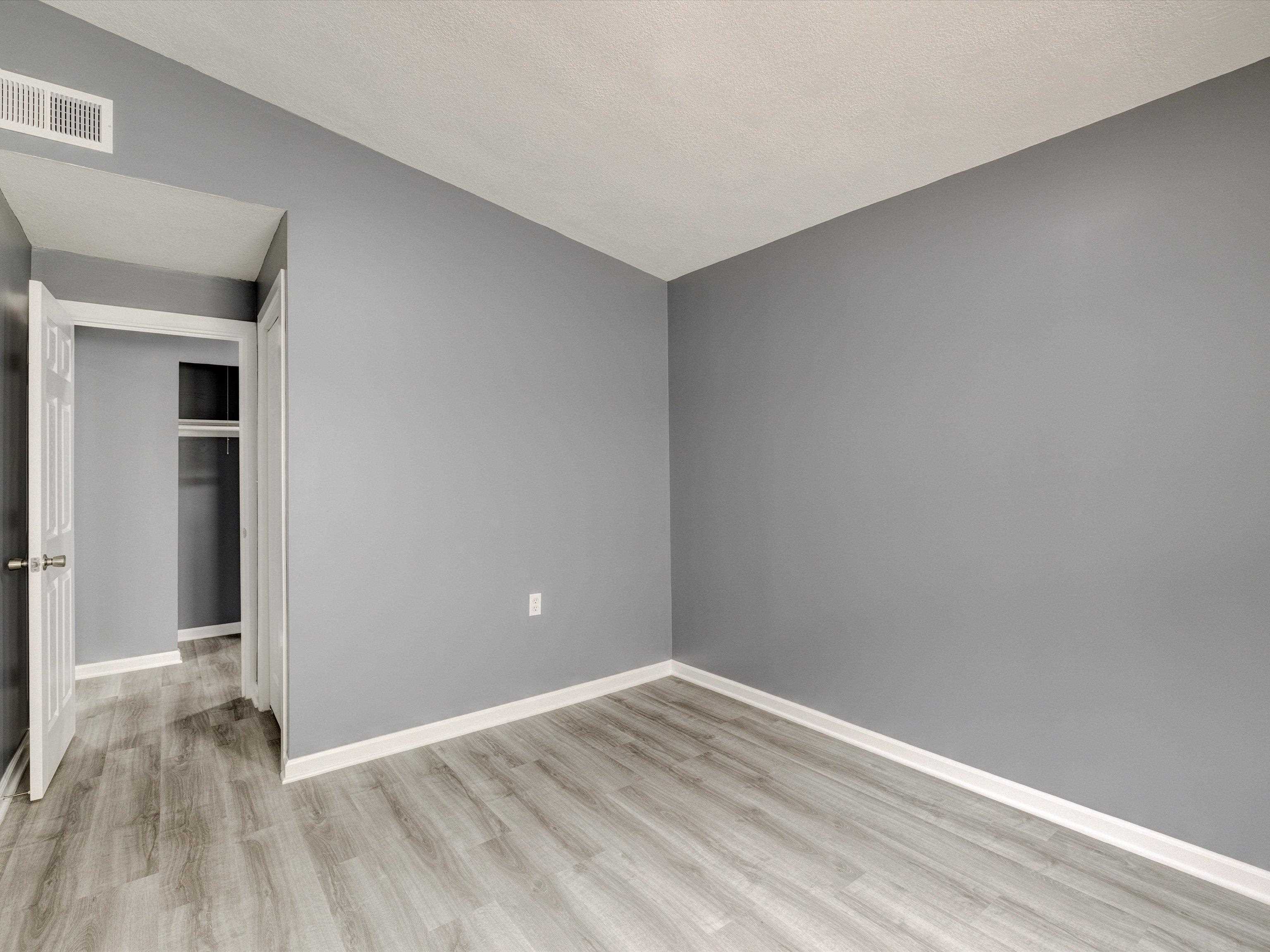 719 Dornell Street, Owensboro, Kentucky 42301, 3 Bedrooms Bedrooms, ,1 BathroomBathrooms,Single Family Residence,For Sale,Dornell Street,87676