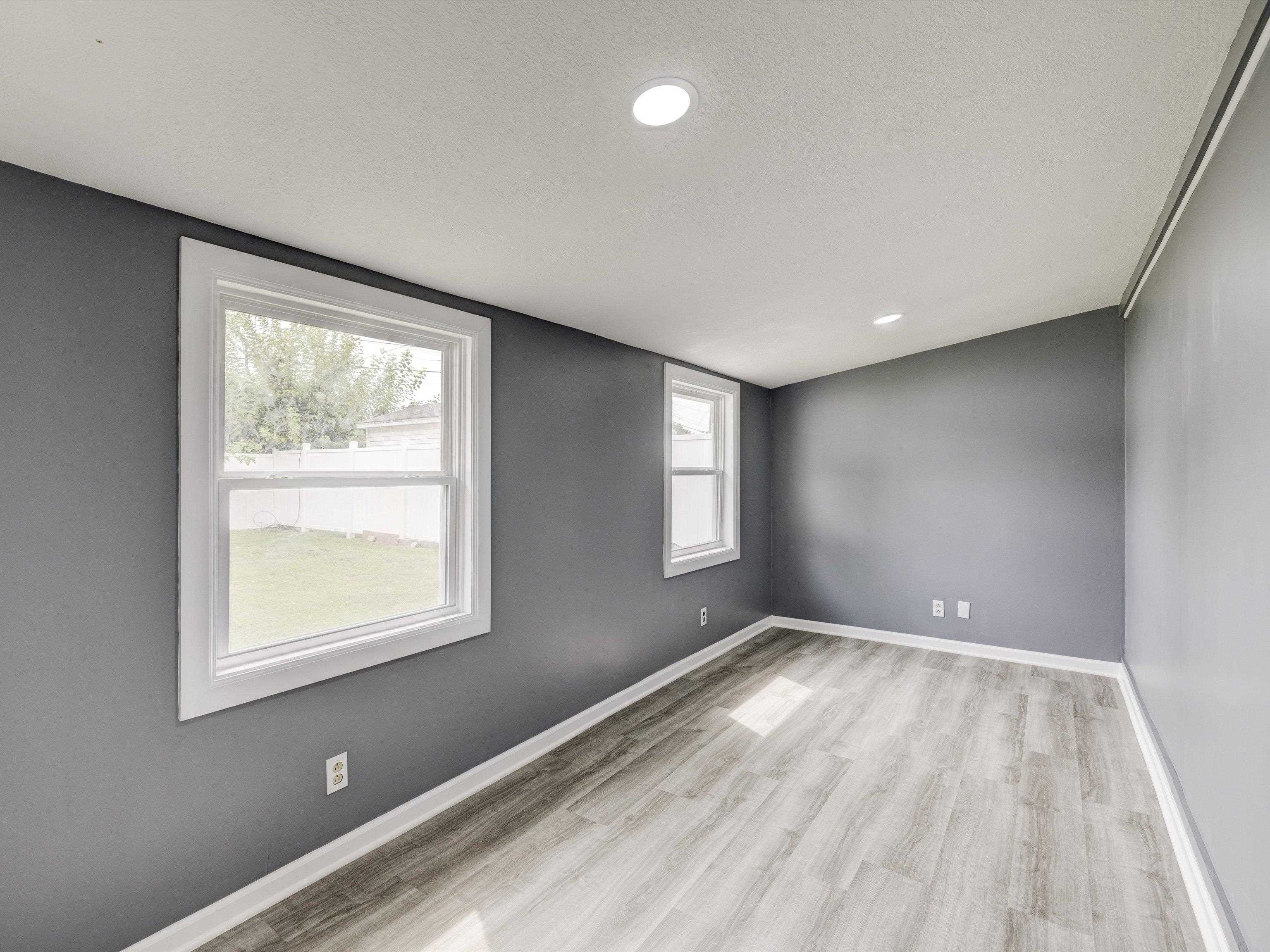 719 Dornell Street, Owensboro, Kentucky 42301, 3 Bedrooms Bedrooms, ,1 BathroomBathrooms,Single Family Residence,For Sale,Dornell Street,87676