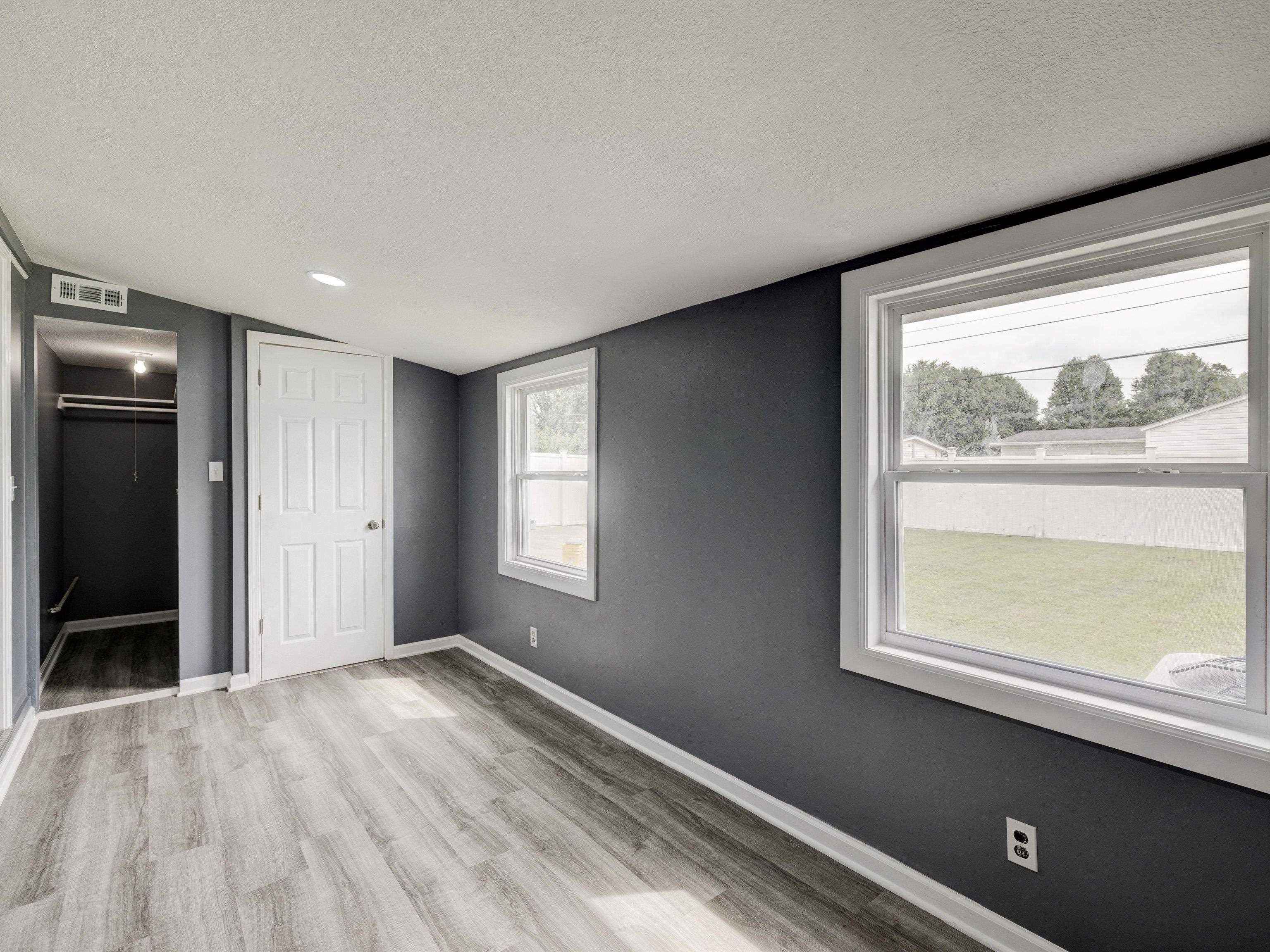 719 Dornell Street, Owensboro, Kentucky 42301, 3 Bedrooms Bedrooms, ,1 BathroomBathrooms,Single Family Residence,For Sale,Dornell Street,87676