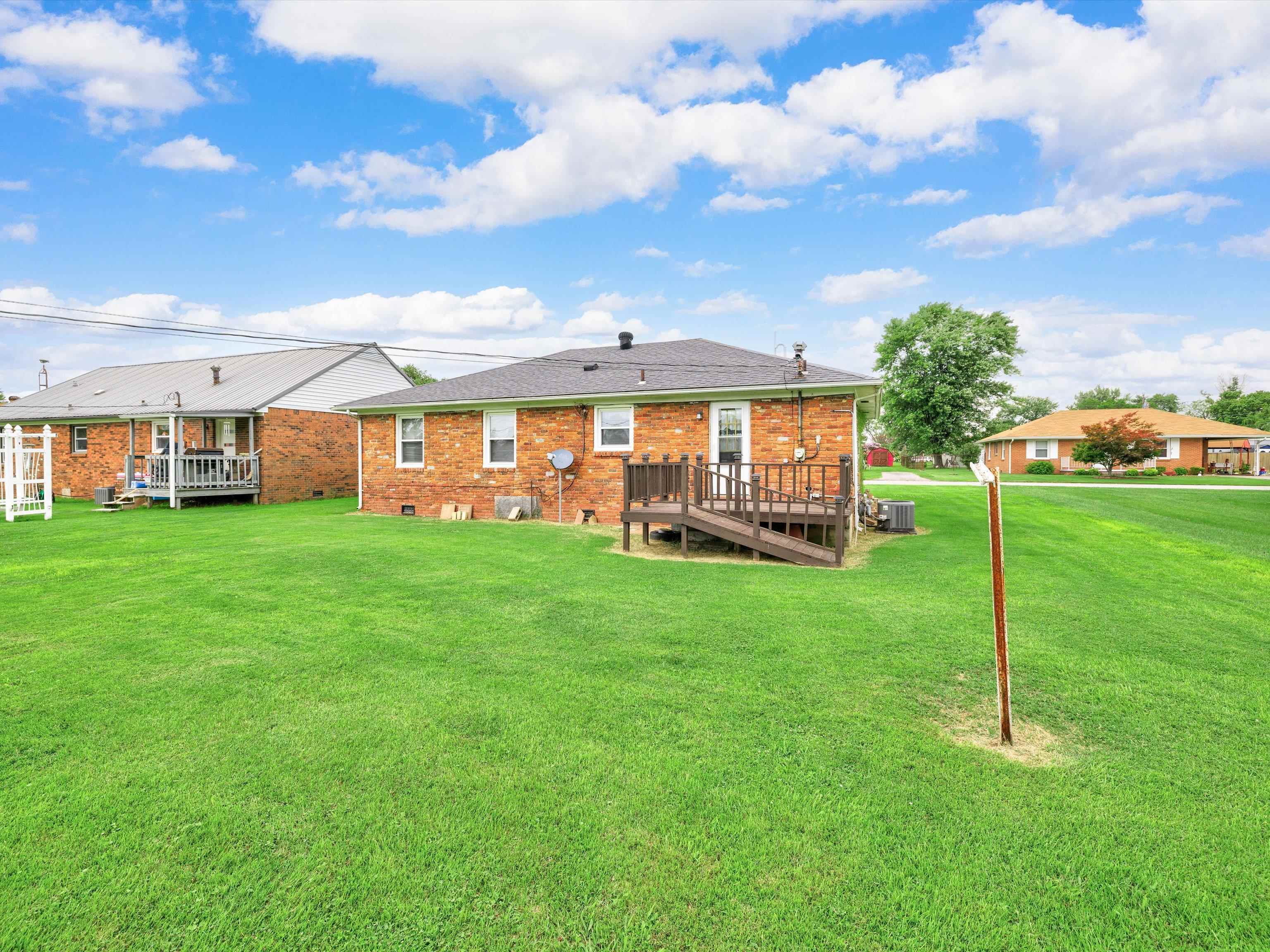 1225 Meadowlane Dr, Lewisport, Kentucky 42351, 3 Bedrooms Bedrooms, ,1 BathroomBathrooms,Single Family Residence,For Sale,Meadowlane Dr,87678