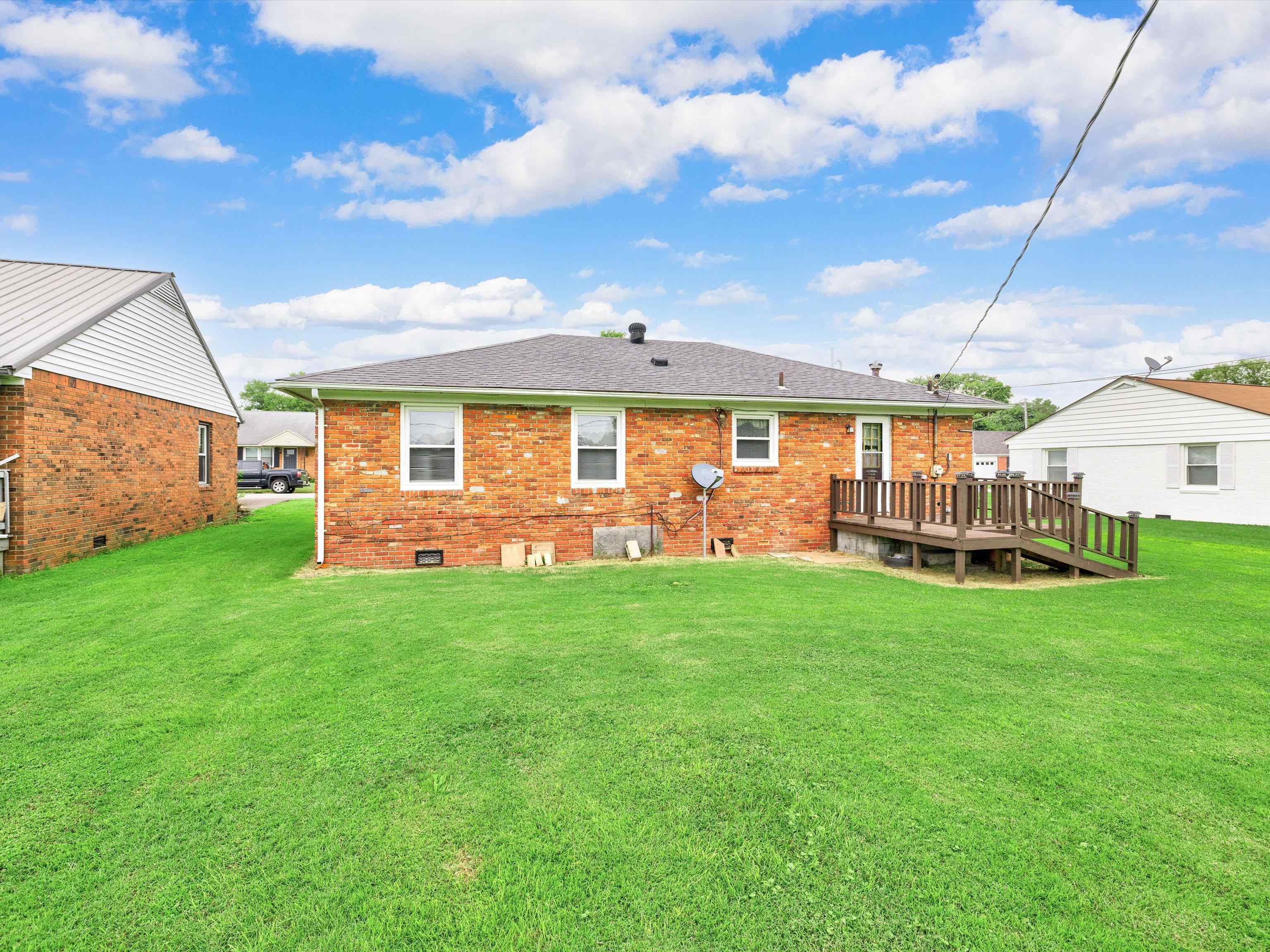 1225 Meadowlane Dr, Lewisport, Kentucky 42351, 3 Bedrooms Bedrooms, ,1 BathroomBathrooms,Single Family Residence,For Sale,Meadowlane Dr,87678