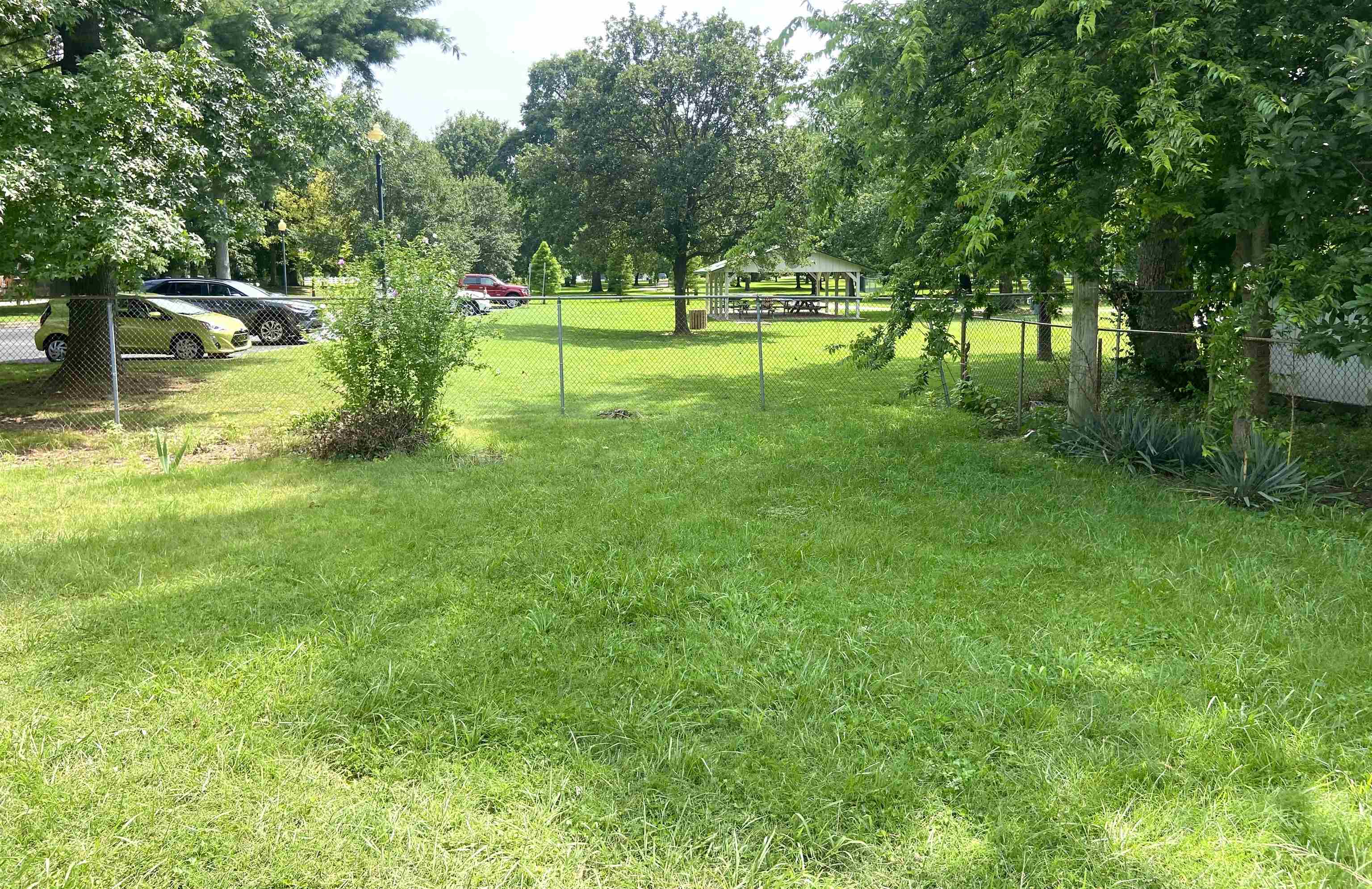 600 Tampa Drive, Owensboro, Kentucky 42303, 3 Bedrooms Bedrooms, ,1 BathroomBathrooms,Single Family Residence,For Sale,Tampa Drive,87688