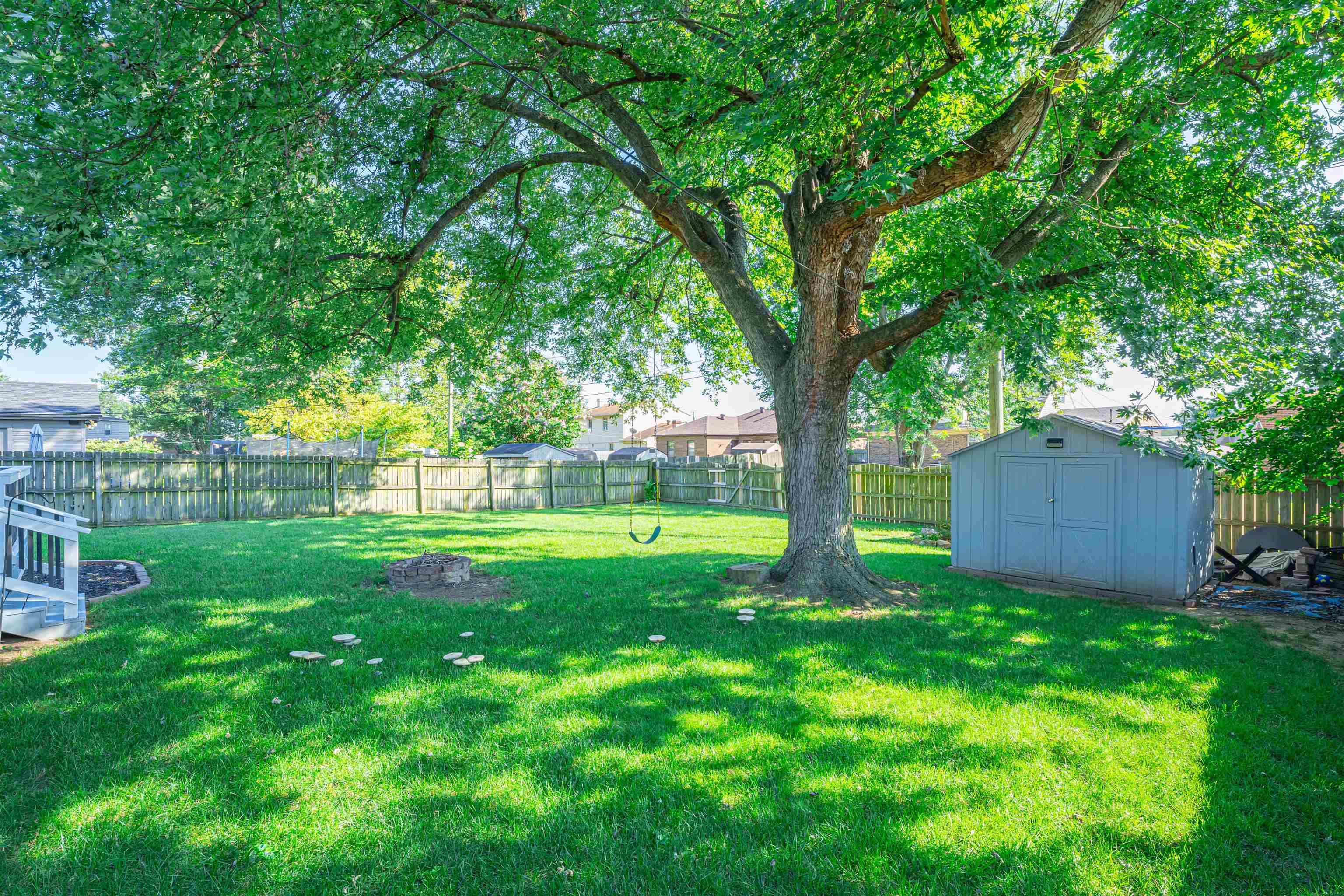 3908 Greenfield Lane, Owensboro, Kentucky 42301, 3 Bedrooms Bedrooms, ,2 BathroomsBathrooms,Single Family Residence,For Sale,Greenfield Lane,87696