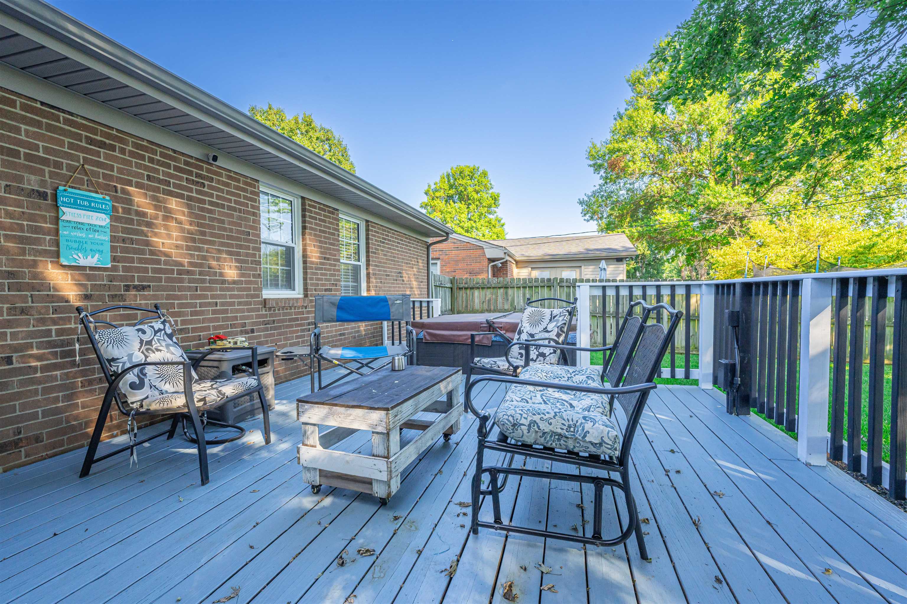 3908 Greenfield Lane, Owensboro, Kentucky 42301, 3 Bedrooms Bedrooms, ,2 BathroomsBathrooms,Single Family Residence,For Sale,Greenfield Lane,87696