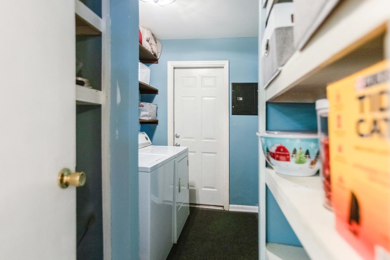 1438 Wilson Drive, Henderson, Kentucky 42420, 3 Bedrooms Bedrooms, ,1 BathroomBathrooms,Single Family Residence,For Sale,Wilson Drive,87707