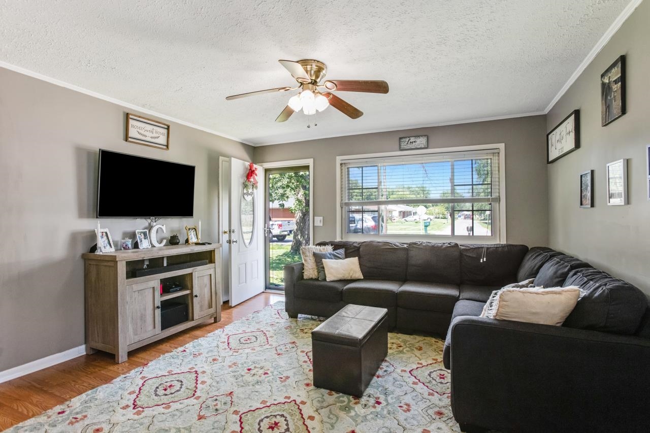 1438 Wilson Drive, Henderson, Kentucky 42420, 3 Bedrooms Bedrooms, ,1 BathroomBathrooms,Single Family Residence,For Sale,Wilson Drive,87707