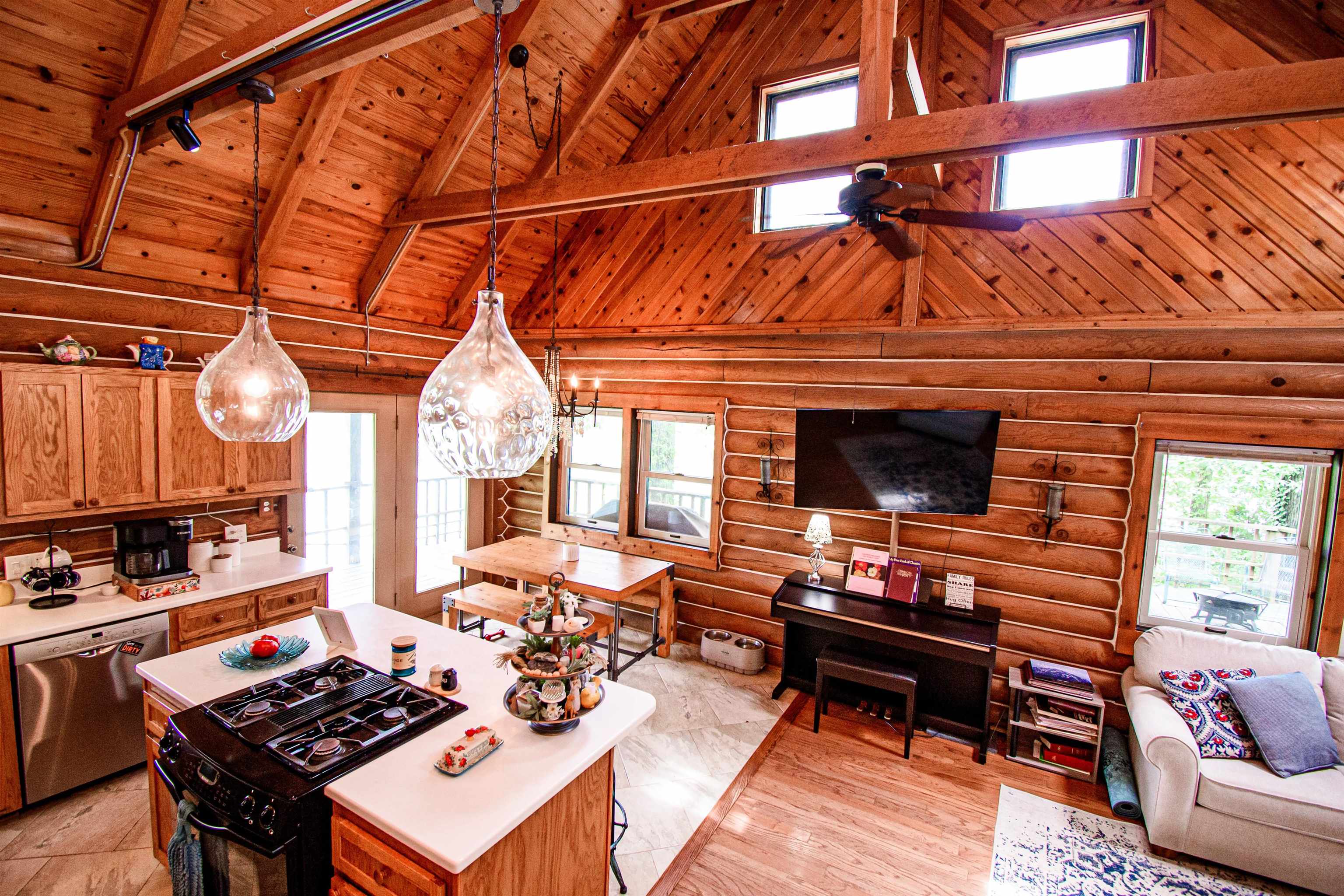8991 Kingfisher Lake Road, Maceo, Kentucky 42355, 3 Bedrooms Bedrooms, ,2 BathroomsBathrooms,Single Family Residence,For Sale,Kingfisher Lake Road,87708