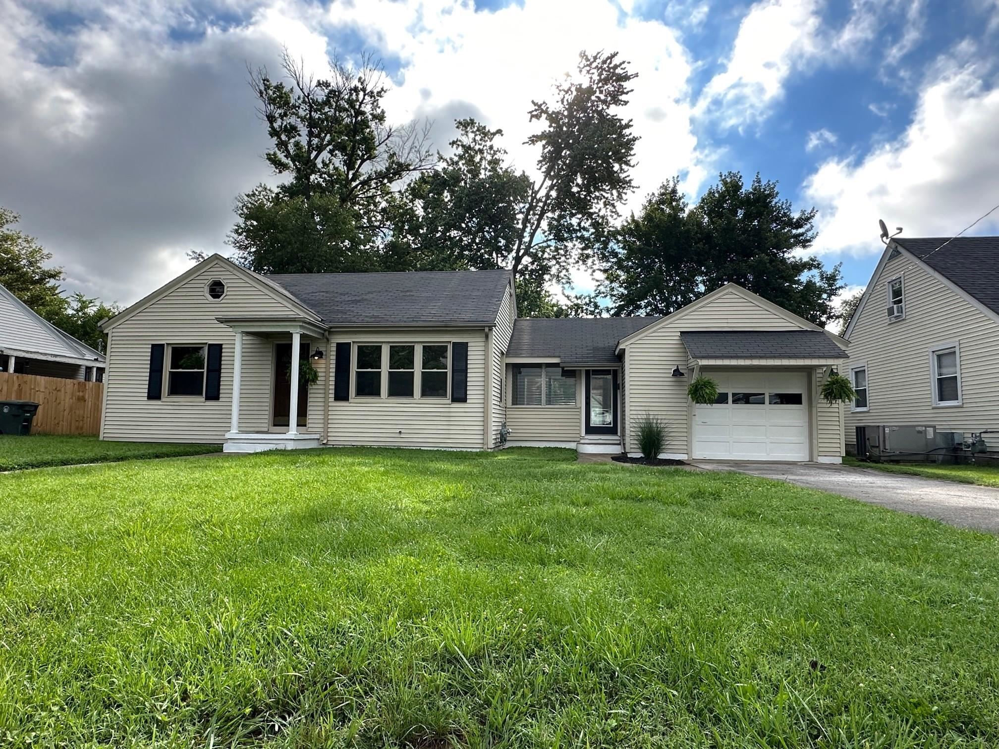 3151 St Ann St., Owensboro, Kentucky 42303, 3 Bedrooms Bedrooms, ,2 BathroomsBathrooms,Single Family Residence,For Sale,St Ann St.,87719