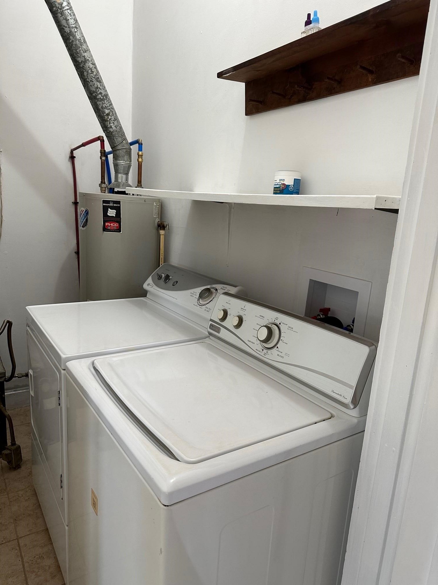 3151 St Ann St., Owensboro, Kentucky 42303, 3 Bedrooms Bedrooms, ,2 BathroomsBathrooms,Single Family Residence,For Sale,St Ann St.,87719