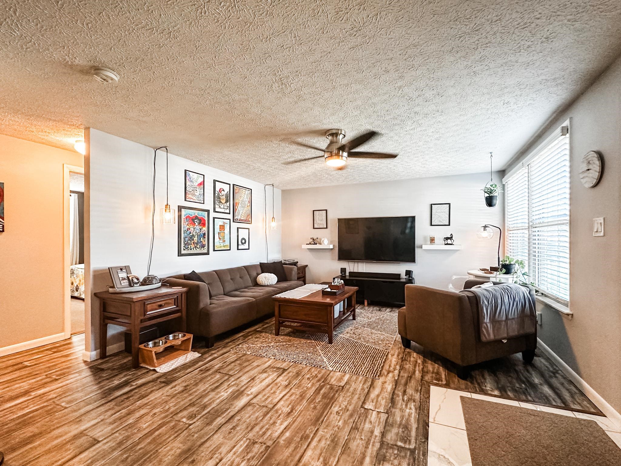 940 Piedmont Dr, Owensboro, Kentucky 42301, 3 Bedrooms Bedrooms, ,1 BathroomBathrooms,Single Family Residence,For Sale,Piedmont Dr,87725
