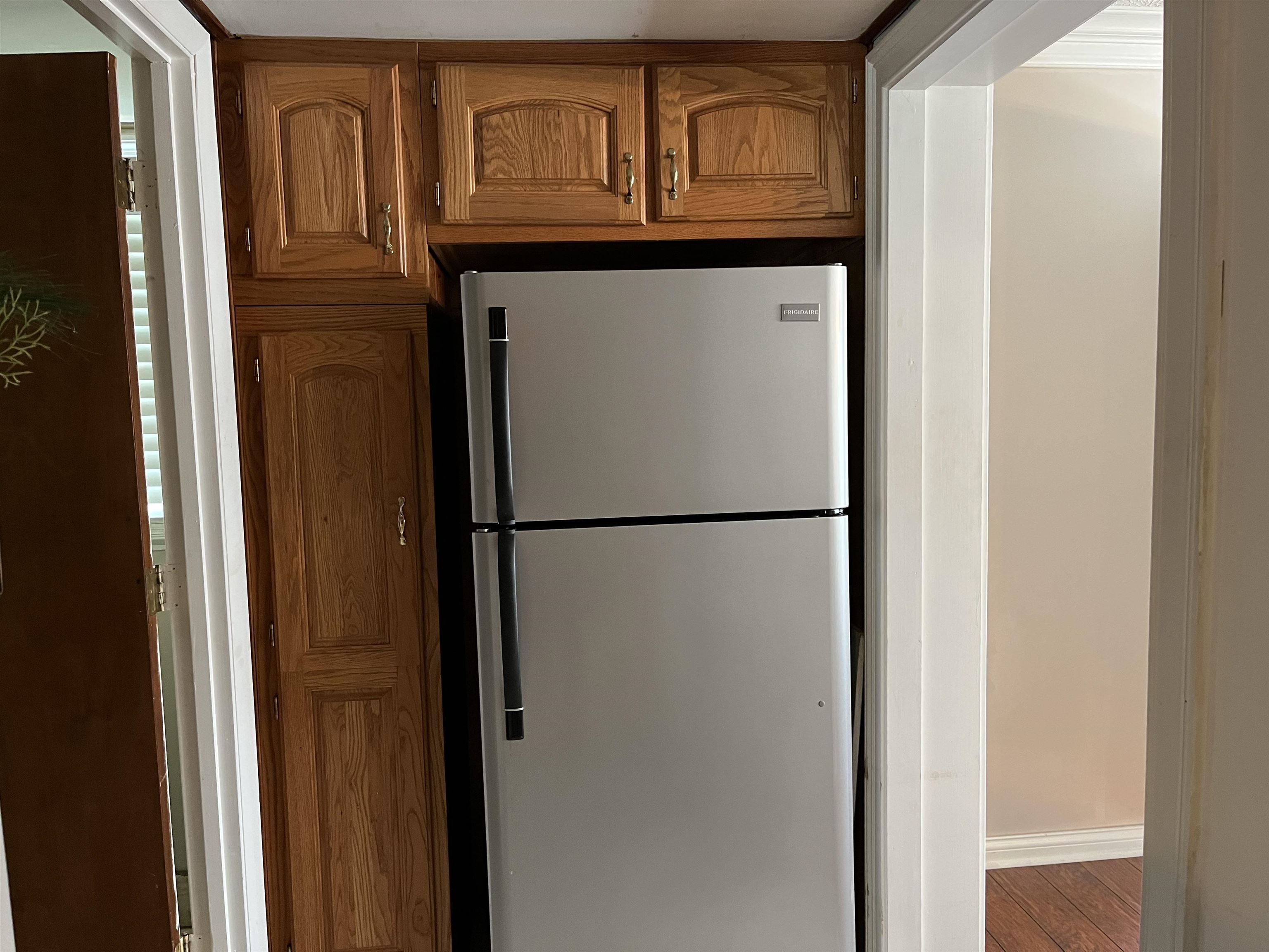 2425 Windsor Ave, Owensboro, Kentucky 42301, 3 Bedrooms Bedrooms, ,2 BathroomsBathrooms,Single Family Residence,For Sale,Windsor Ave,87764