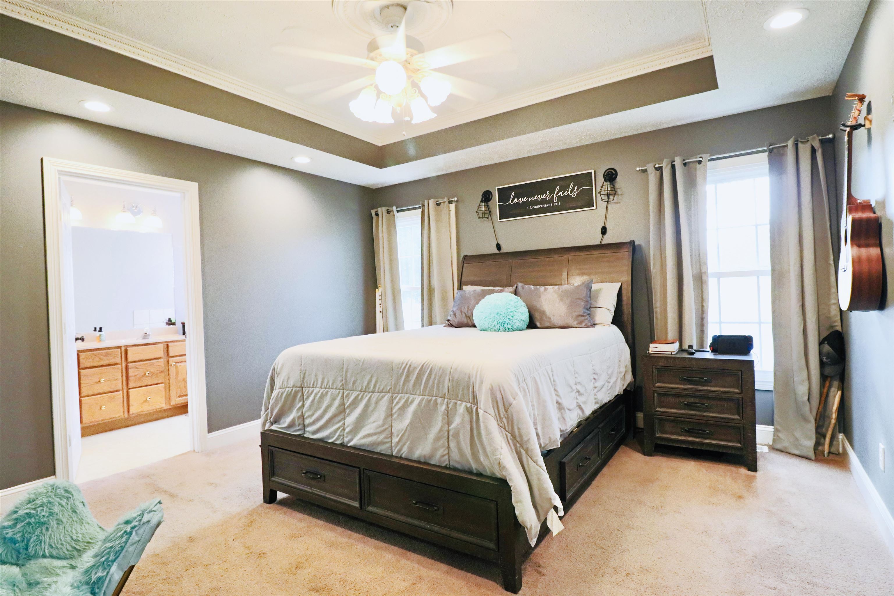 430 Graystone, Owensboro, Kentucky 42301, 4 Bedrooms Bedrooms, ,2 BathroomsBathrooms,Single Family Residence,For Sale,Graystone,87766