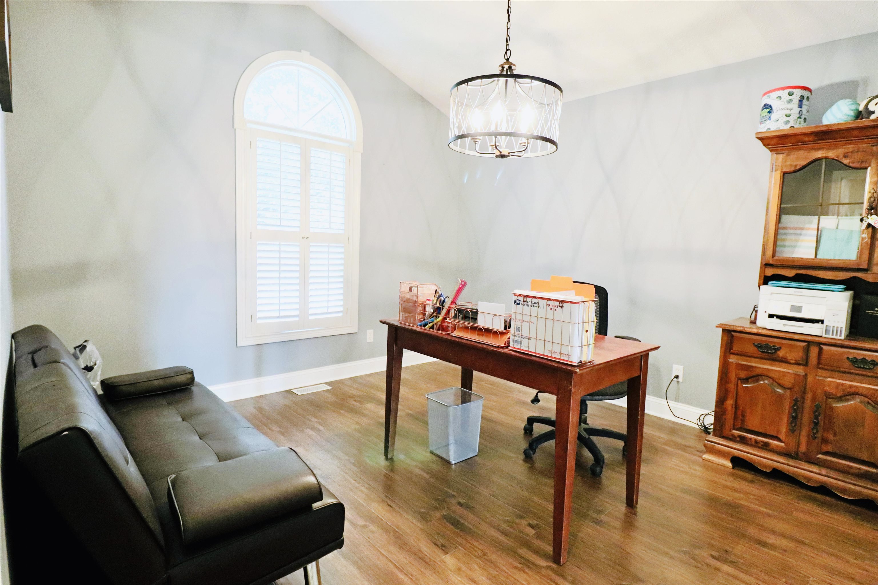 430 Graystone, Owensboro, Kentucky 42301, 4 Bedrooms Bedrooms, ,2 BathroomsBathrooms,Single Family Residence,For Sale,Graystone,87766