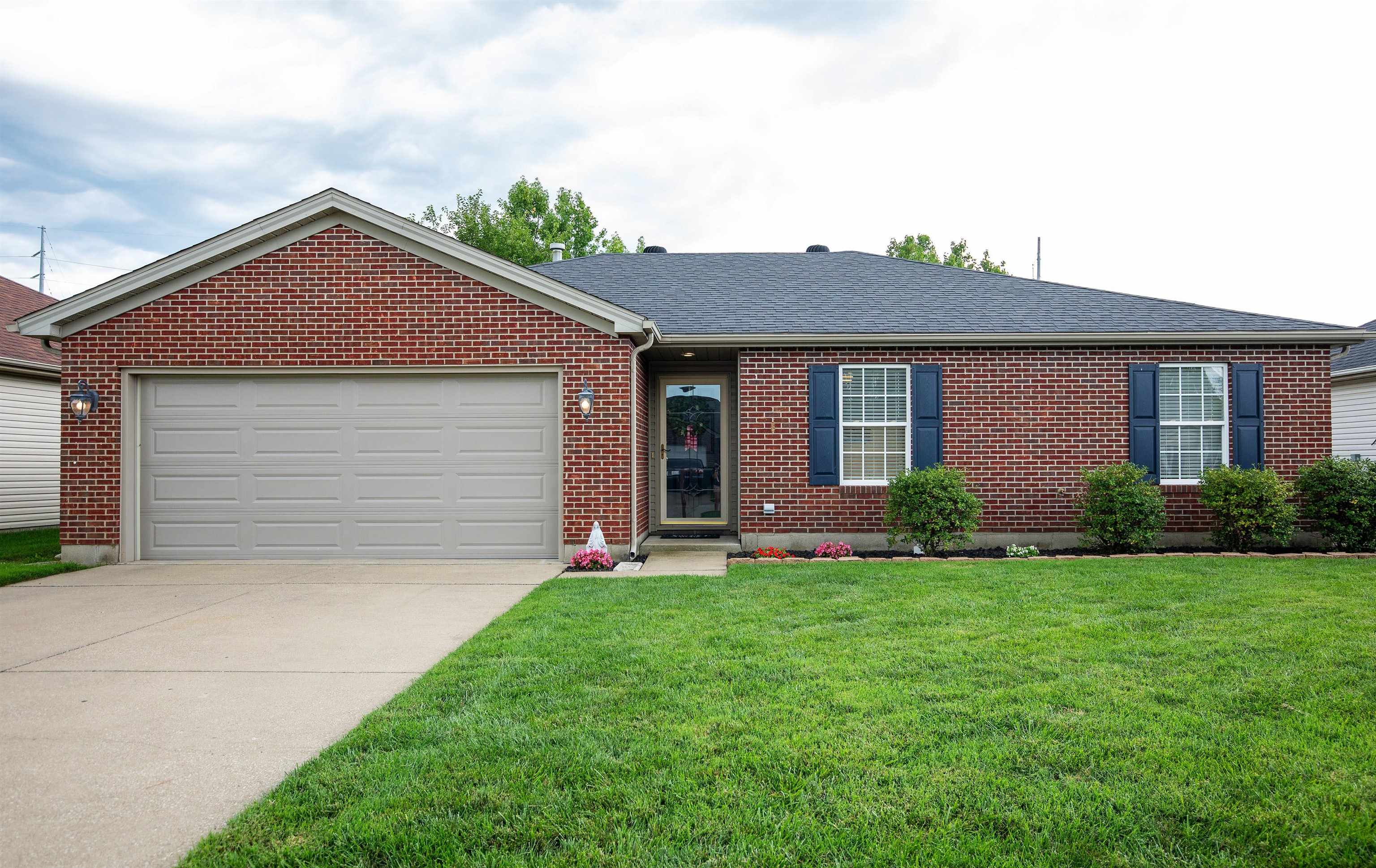 3715 Legacy Run, Owensboro, Kentucky 42301, 3 Bedrooms Bedrooms, ,2 BathroomsBathrooms,Single Family Residence,For Sale,Legacy Run,87767