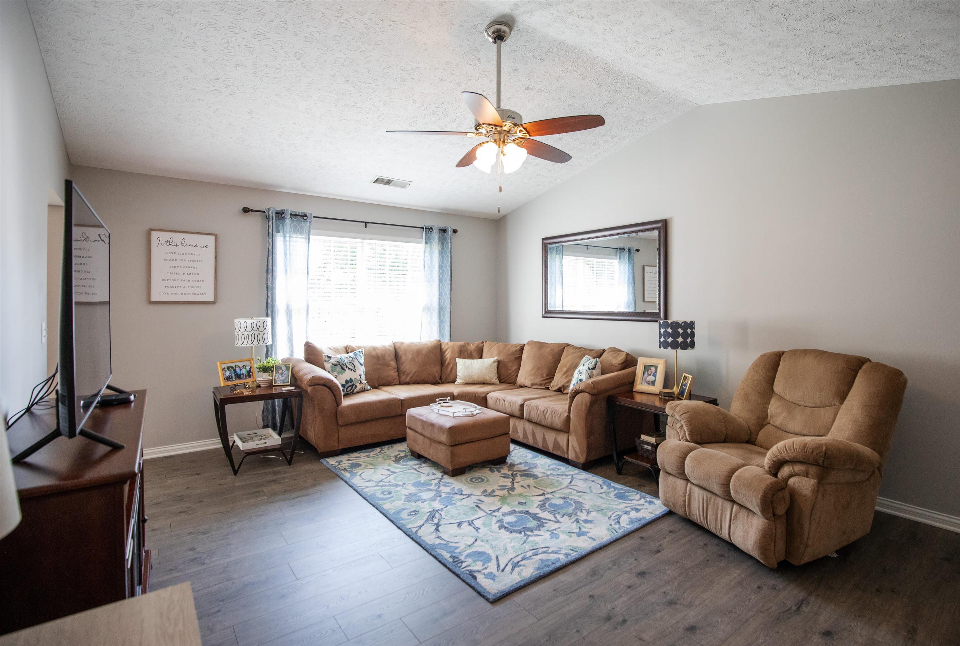 3715 Legacy Run, Owensboro, Kentucky 42301, 3 Bedrooms Bedrooms, ,2 BathroomsBathrooms,Single Family Residence,For Sale,Legacy Run,87767