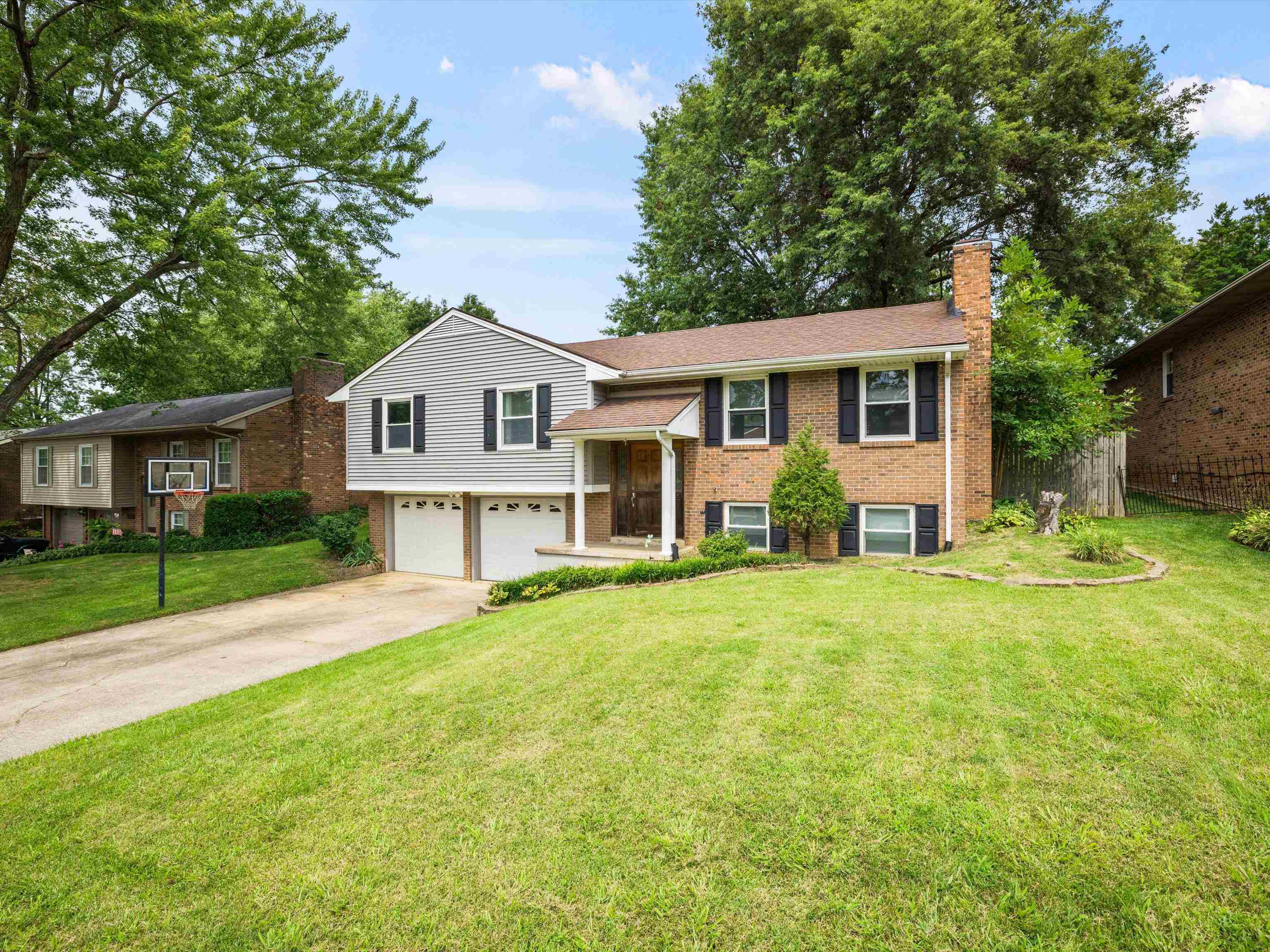 4341 Yewells Landing, Owensboro, Kentucky 42303, 3 Bedrooms Bedrooms, ,2 BathroomsBathrooms,Single Family Residence,For Sale,Yewells Landing,87769