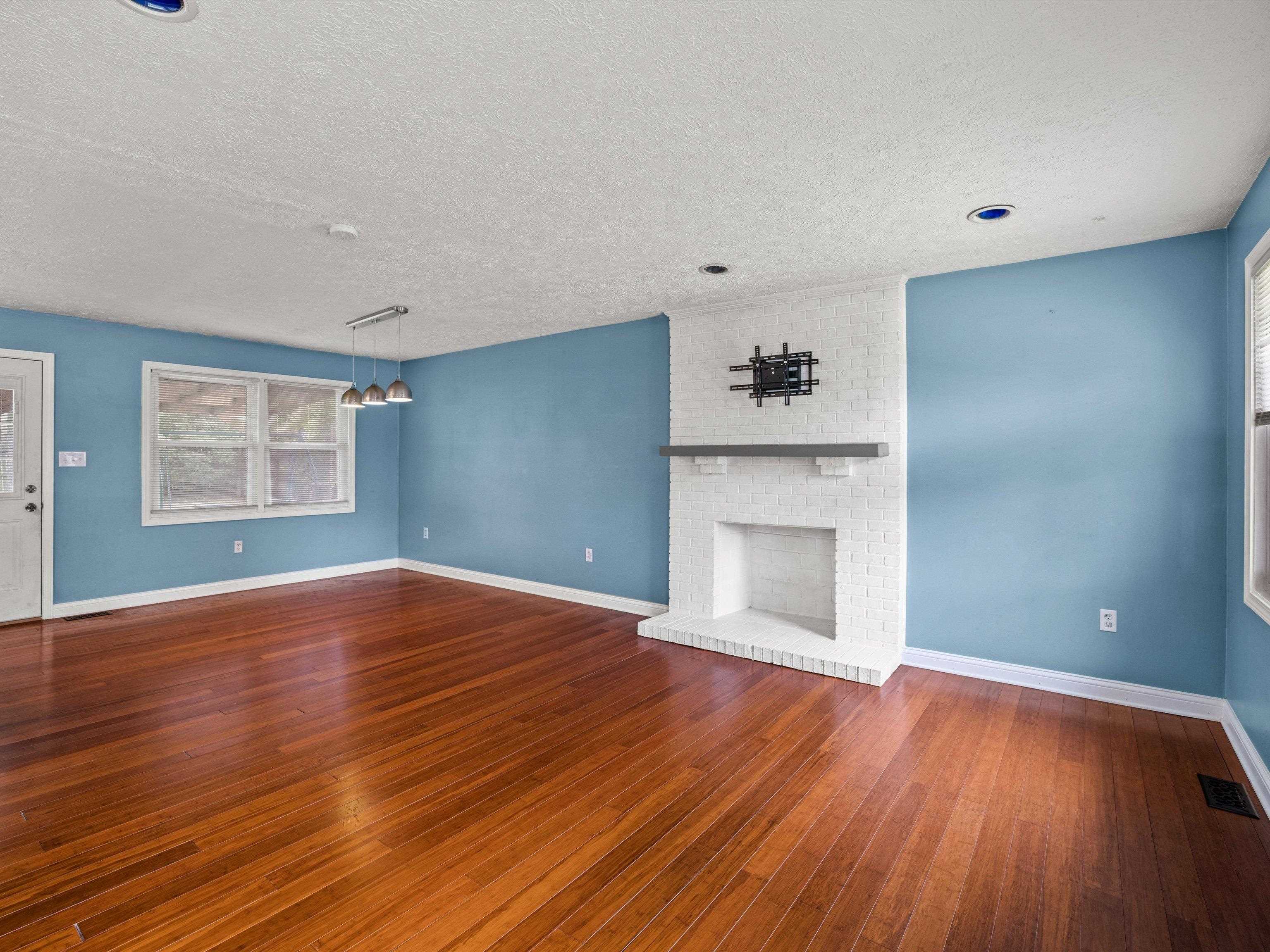4341 Yewells Landing, Owensboro, Kentucky 42303, 3 Bedrooms Bedrooms, ,2 BathroomsBathrooms,Single Family Residence,For Sale,Yewells Landing,87769