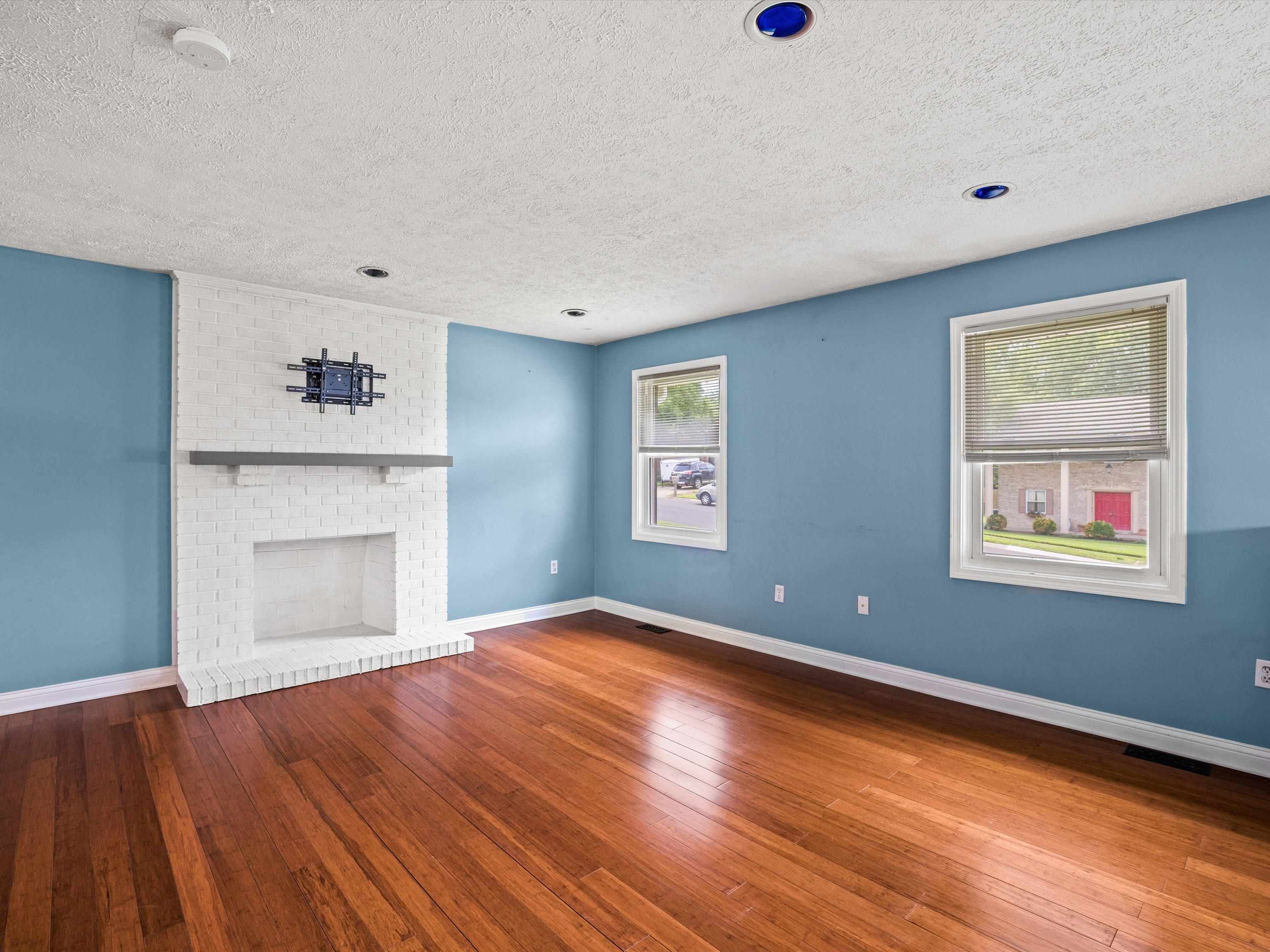 4341 Yewells Landing, Owensboro, Kentucky 42303, 3 Bedrooms Bedrooms, ,2 BathroomsBathrooms,Single Family Residence,For Sale,Yewells Landing,87769