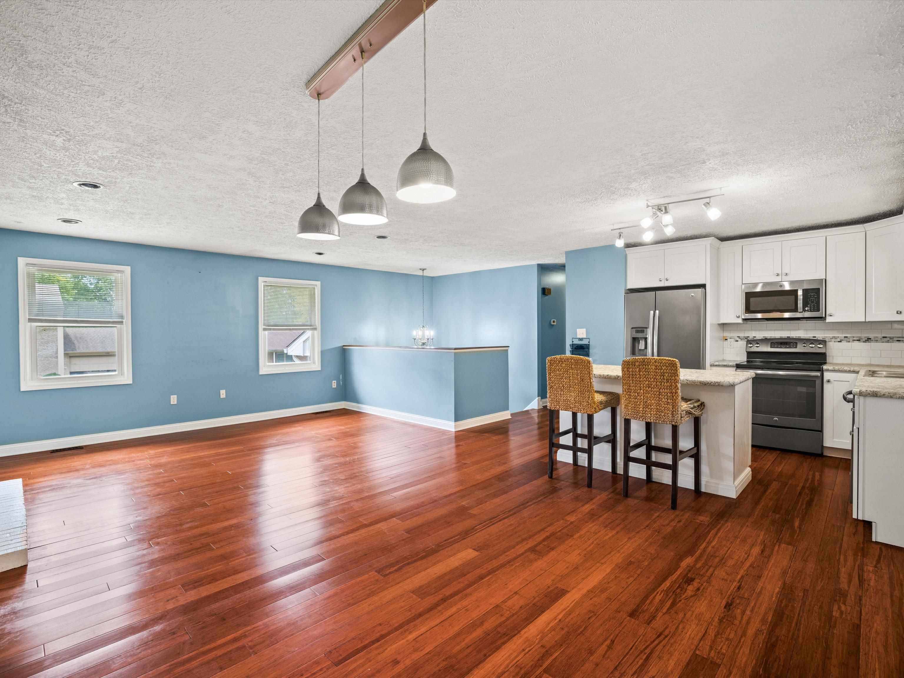 4341 Yewells Landing, Owensboro, Kentucky 42303, 3 Bedrooms Bedrooms, ,2 BathroomsBathrooms,Single Family Residence,For Sale,Yewells Landing,87769