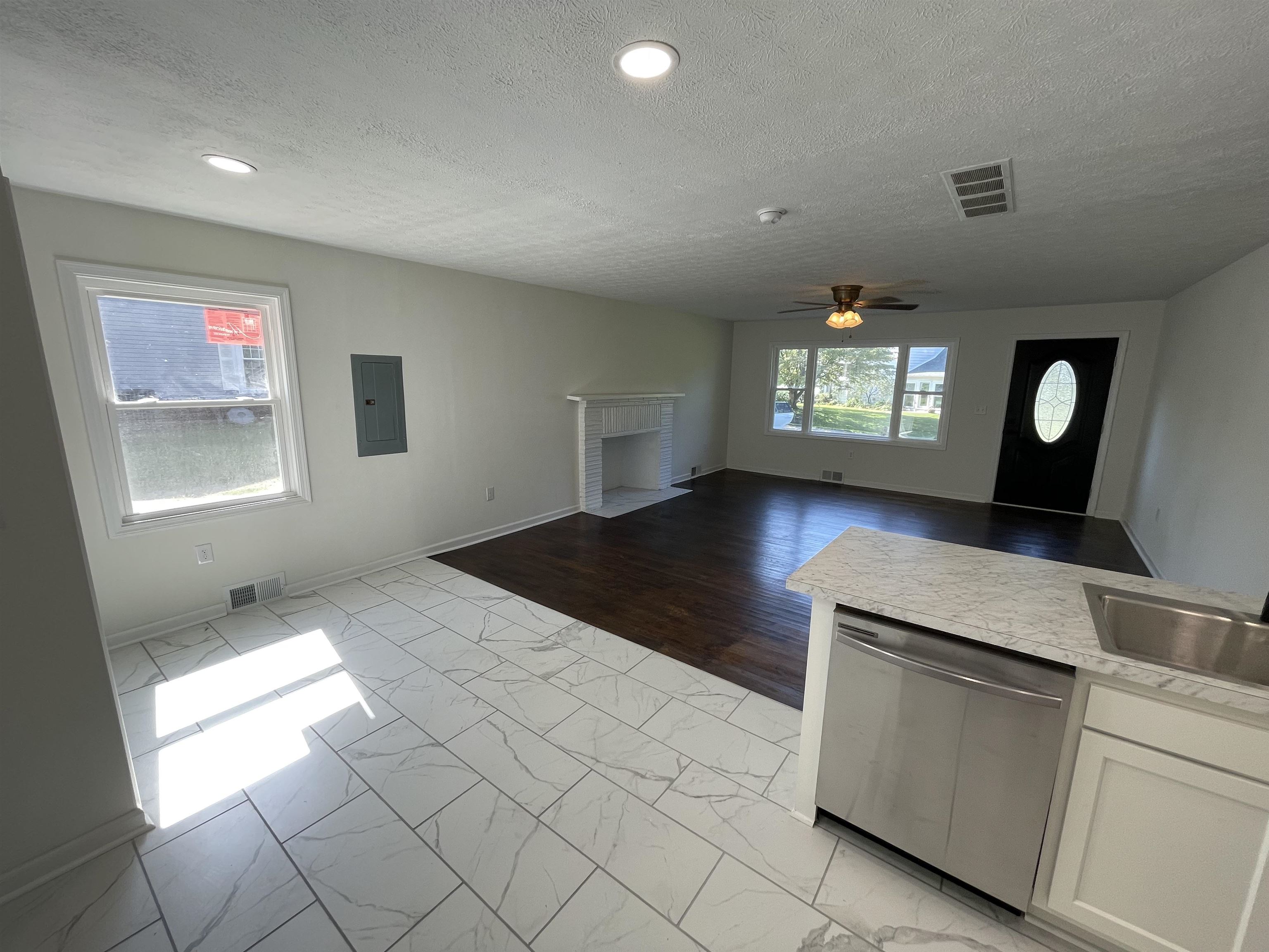 520 Main St, Island, Kentucky 42350, 4 Bedrooms Bedrooms, ,2 BathroomsBathrooms,Single Family Residence,For Sale,Main St,87774