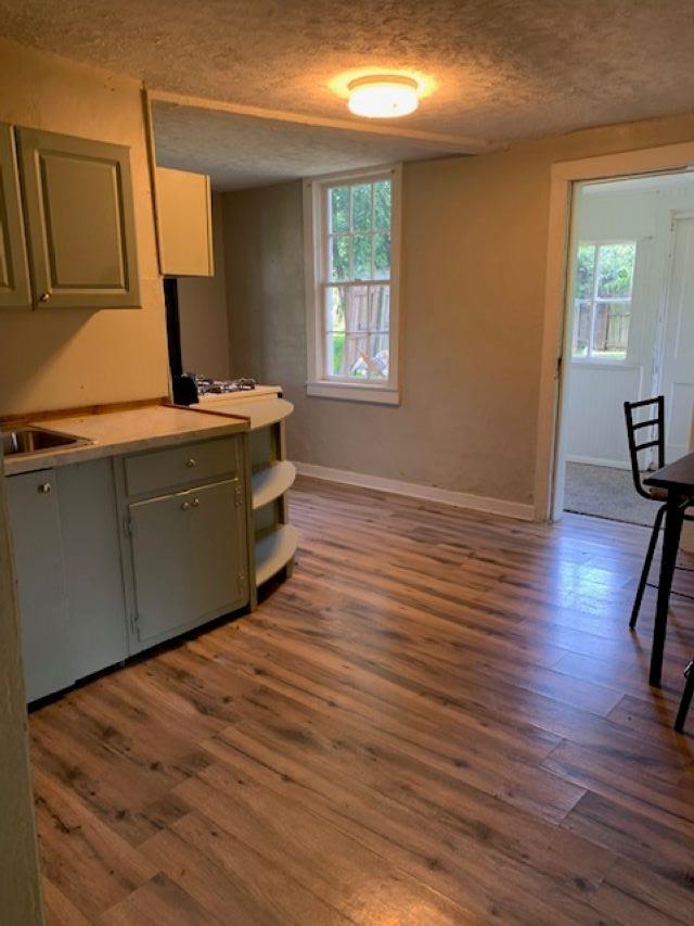 2021 1St St, Owensboro, Kentucky 42301, 2 Bedrooms Bedrooms, ,1 BathroomBathrooms,Single Family Residence,For Sale,1St St,87780