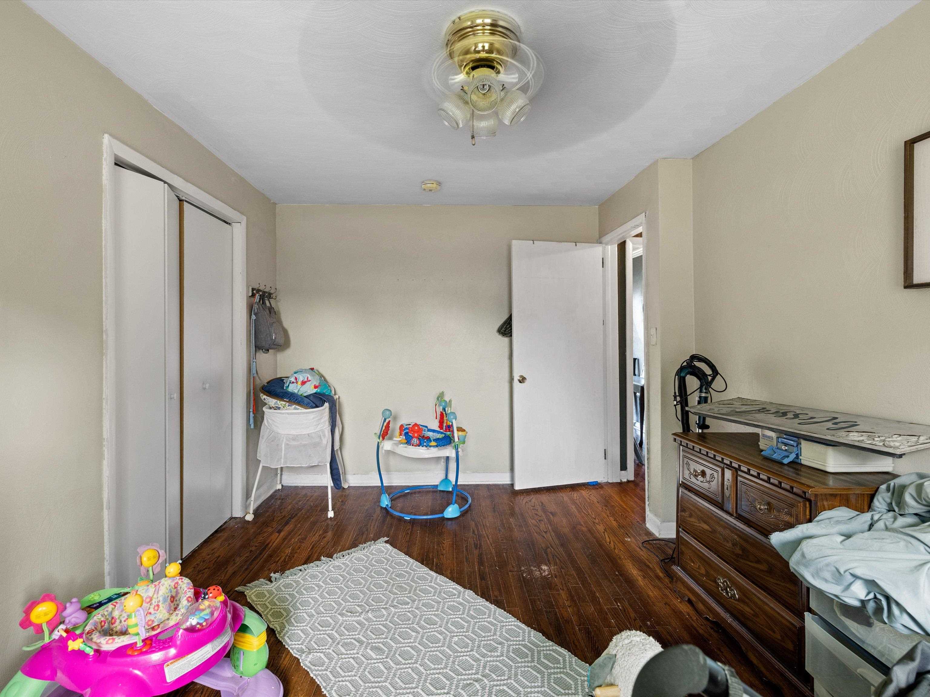 255 Homer Young St, Lewisport, Kentucky 42351, 3 Bedrooms Bedrooms, ,1 BathroomBathrooms,Single Family Residence,For Sale,Homer Young St,87797