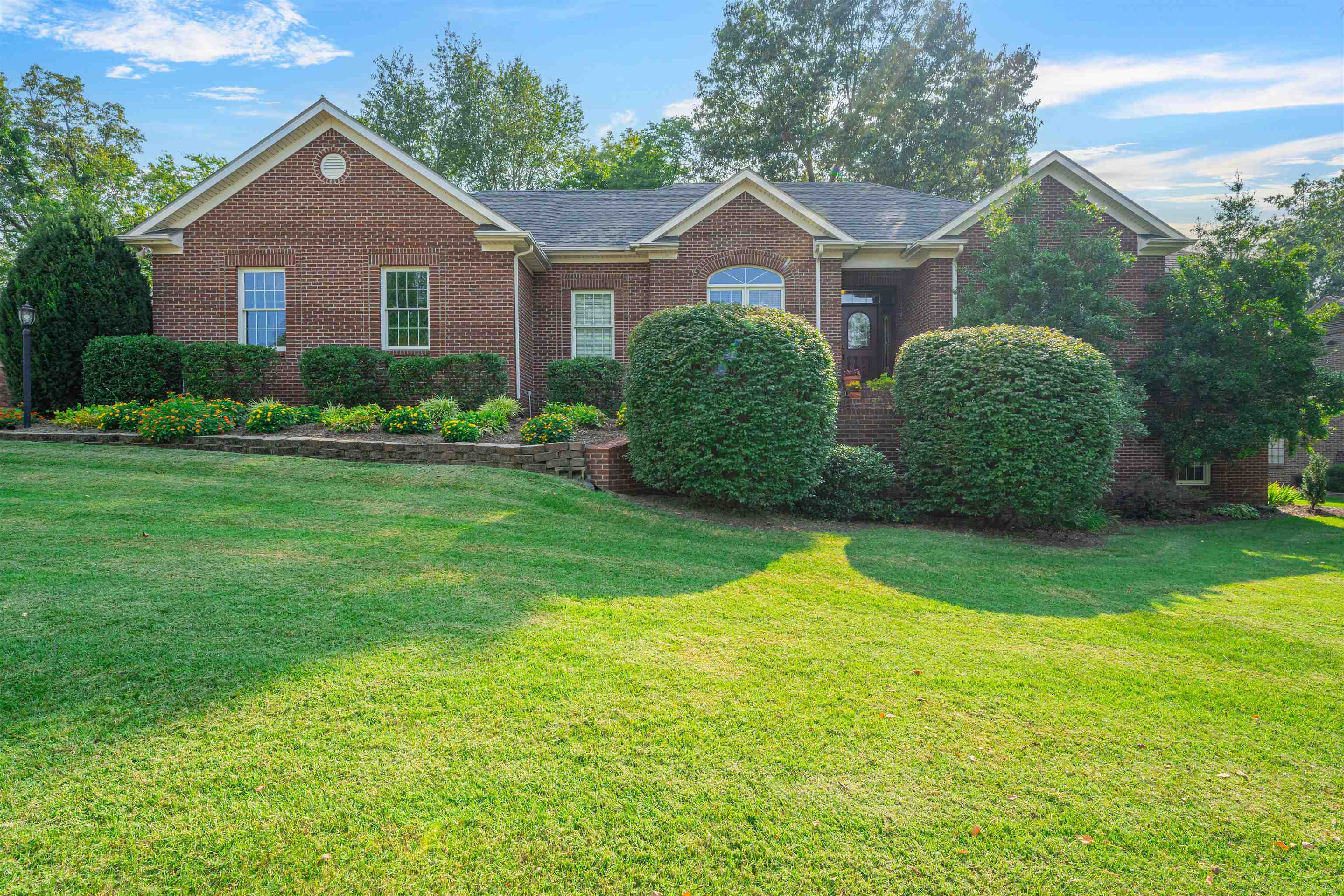 1112 Potomac Court, Owensboro, Kentucky 42303, 4 Bedrooms Bedrooms, ,3 BathroomsBathrooms,Single Family Residence,For Sale,Potomac Court,87803