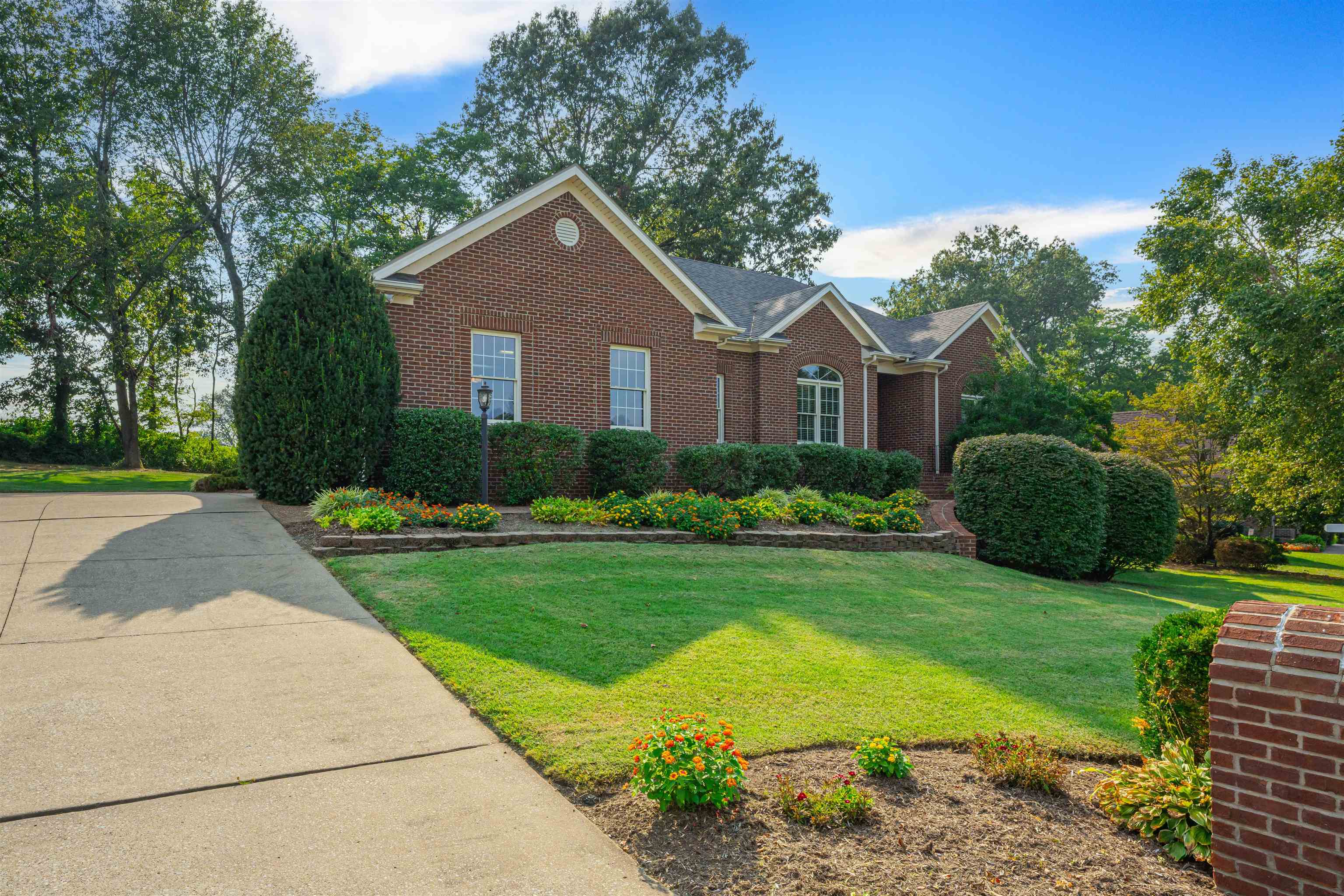1112 Potomac Court, Owensboro, Kentucky 42303, 4 Bedrooms Bedrooms, ,3 BathroomsBathrooms,Single Family Residence,For Sale,Potomac Court,87803