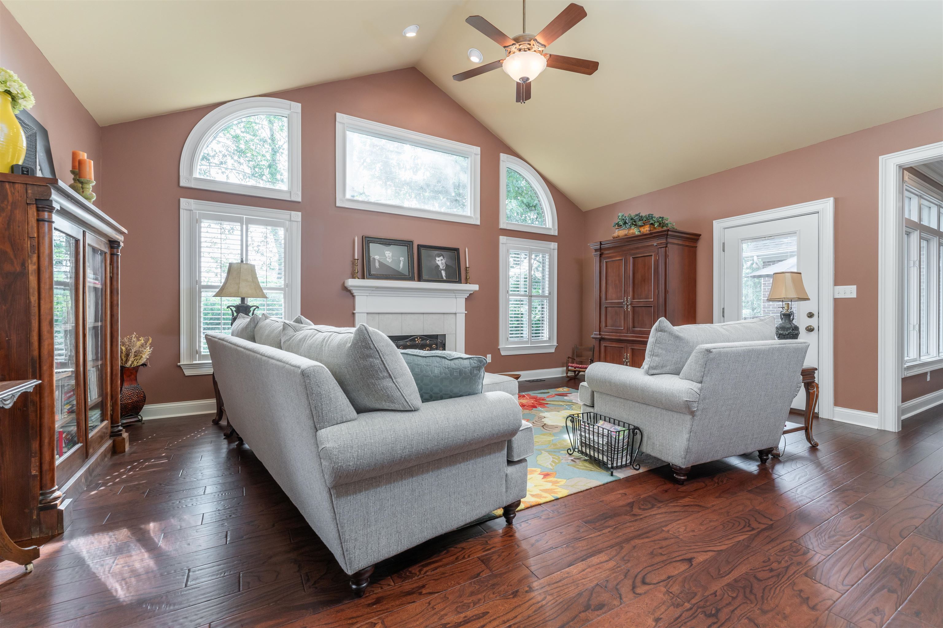 1112 Potomac Court, Owensboro, Kentucky 42303, 4 Bedrooms Bedrooms, ,3 BathroomsBathrooms,Single Family Residence,For Sale,Potomac Court,87803