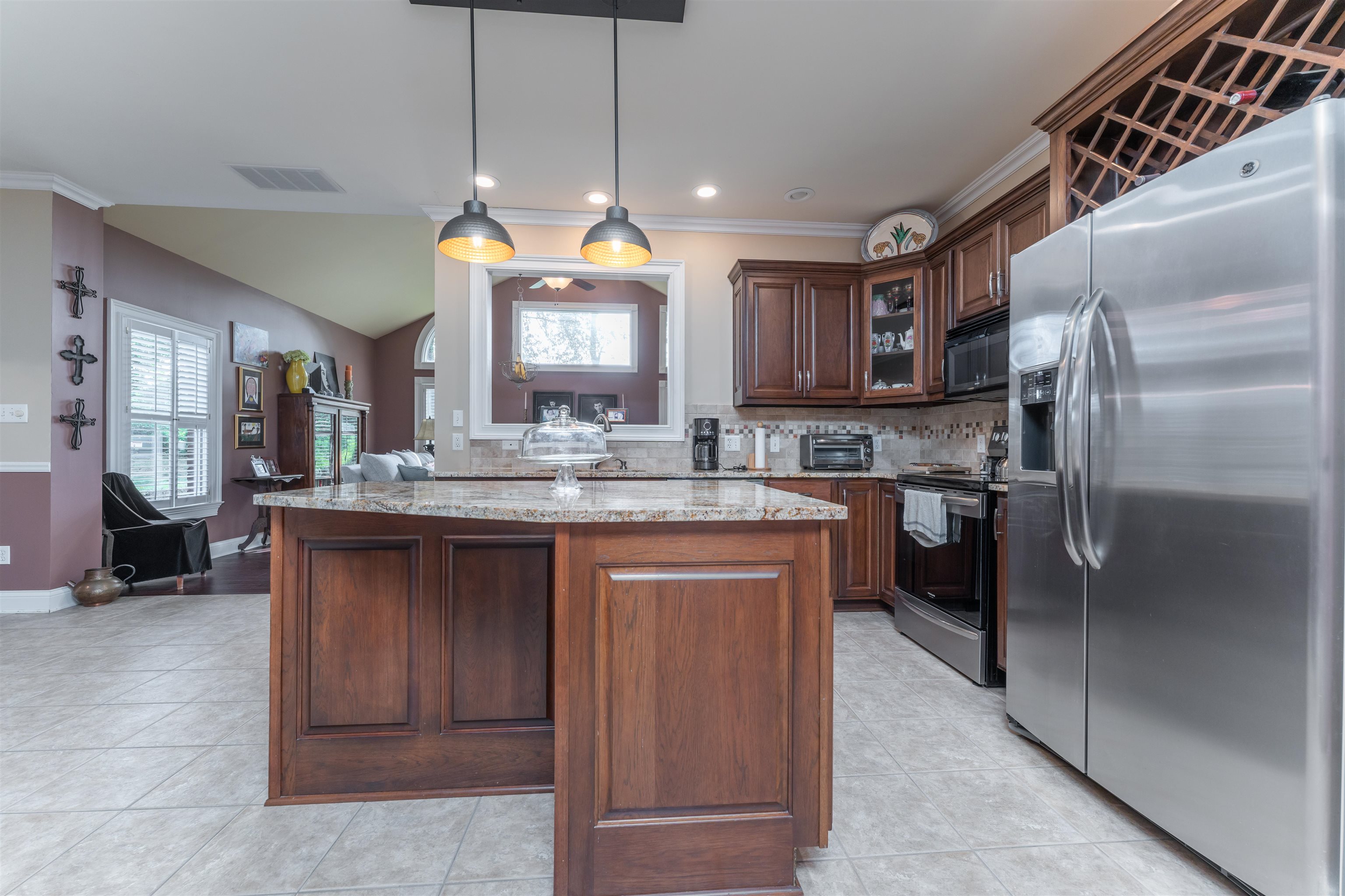 1112 Potomac Court, Owensboro, Kentucky 42303, 4 Bedrooms Bedrooms, ,3 BathroomsBathrooms,Single Family Residence,For Sale,Potomac Court,87803