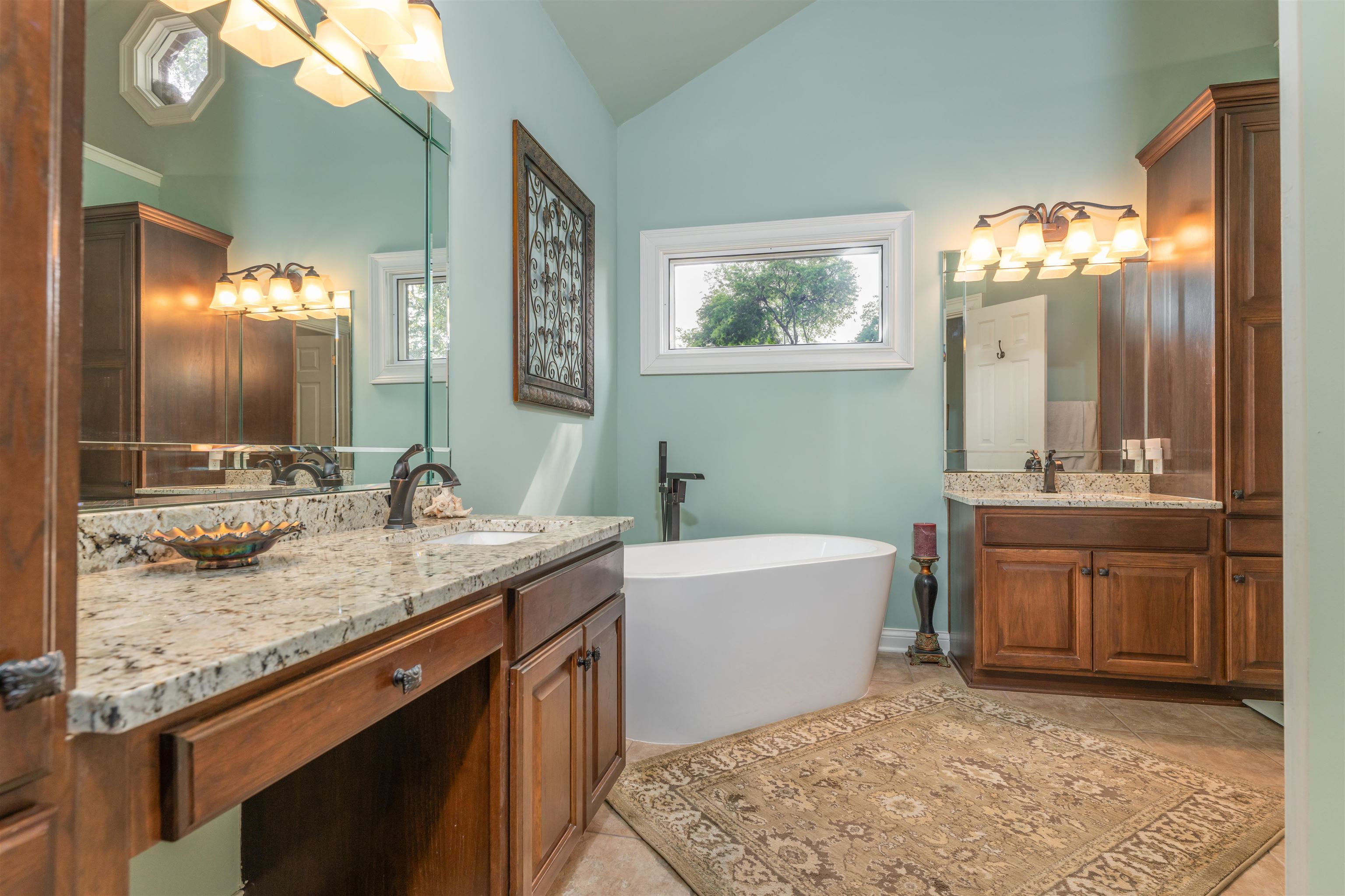 1112 Potomac Court, Owensboro, Kentucky 42303, 4 Bedrooms Bedrooms, ,3 BathroomsBathrooms,Single Family Residence,For Sale,Potomac Court,87803