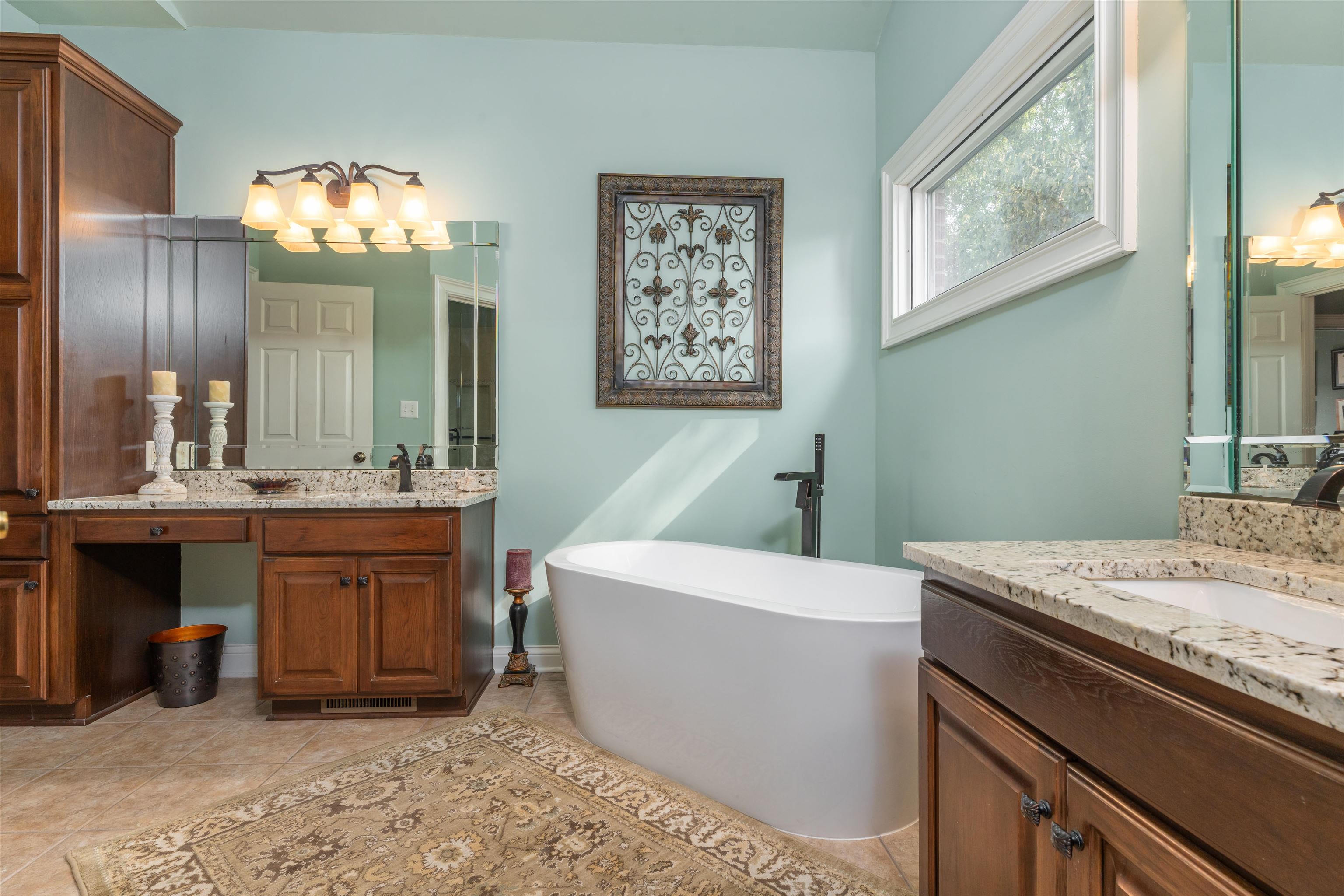 1112 Potomac Court, Owensboro, Kentucky 42303, 4 Bedrooms Bedrooms, ,3 BathroomsBathrooms,Single Family Residence,For Sale,Potomac Court,87803