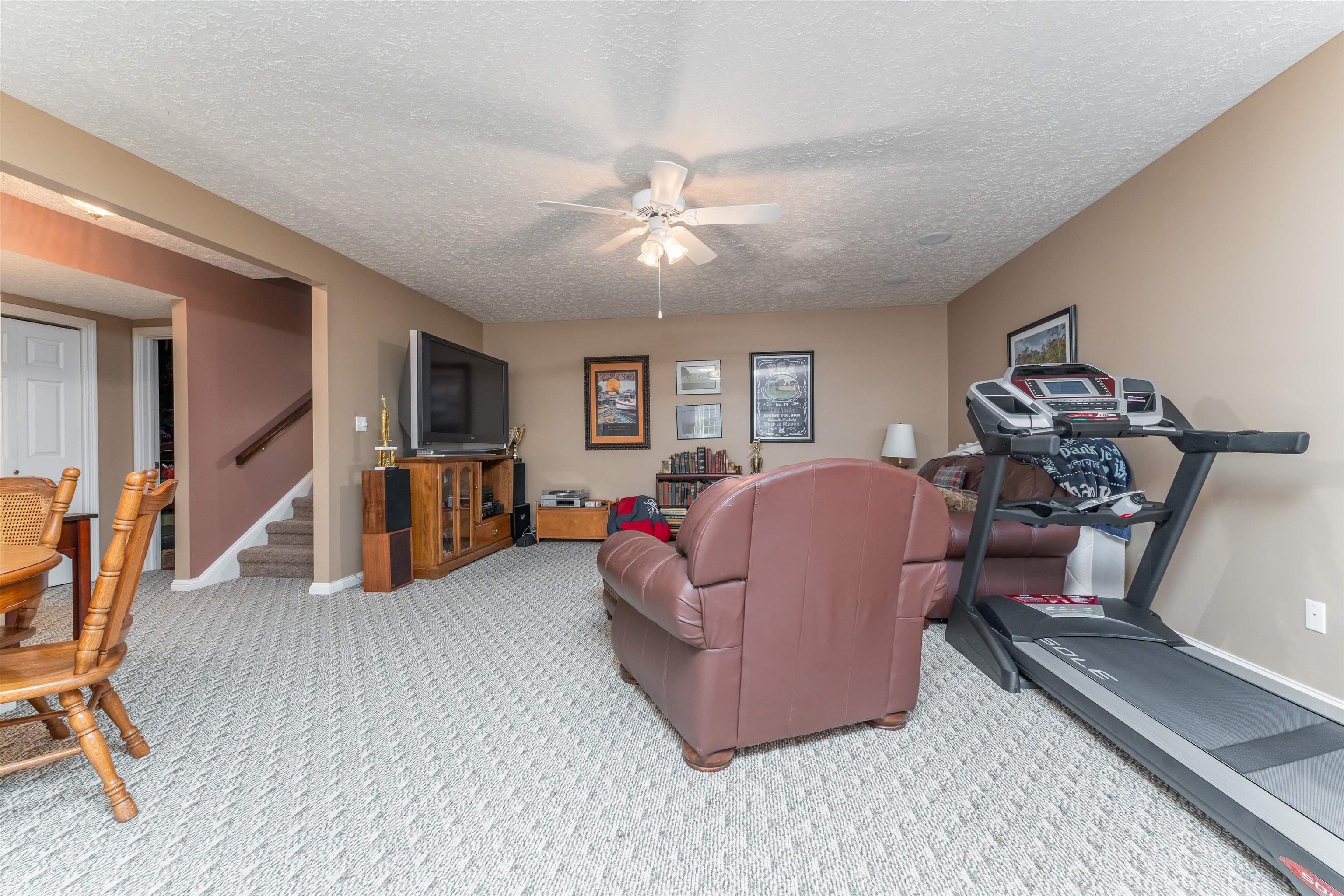 1112 Potomac Court, Owensboro, Kentucky 42303, 4 Bedrooms Bedrooms, ,3 BathroomsBathrooms,Single Family Residence,For Sale,Potomac Court,87803
