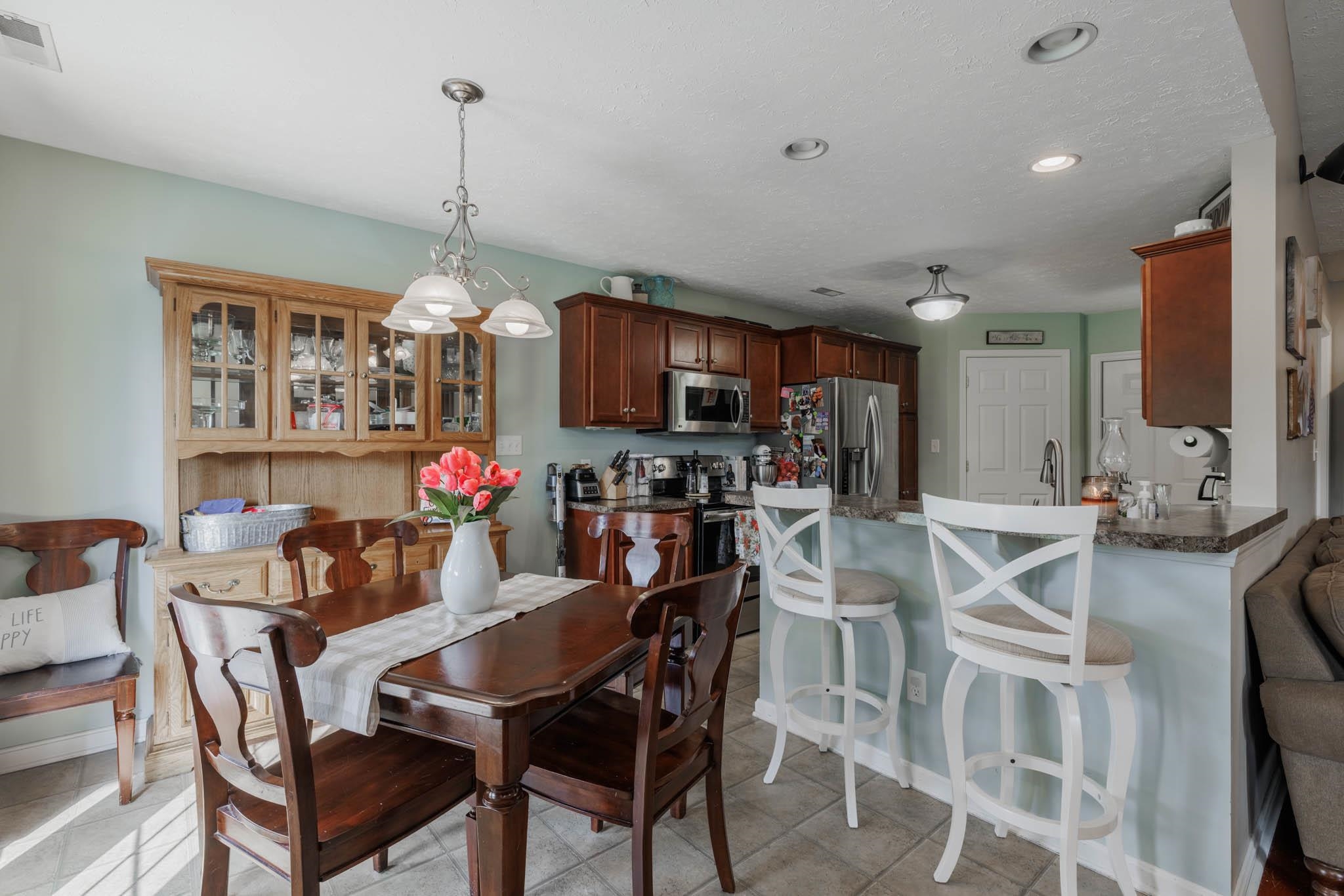 2608 Darby Dan Court, Owensboro, Kentucky 42303, 3 Bedrooms Bedrooms, ,2 BathroomsBathrooms,Single Family Residence,For Sale,Darby Dan Court,87805