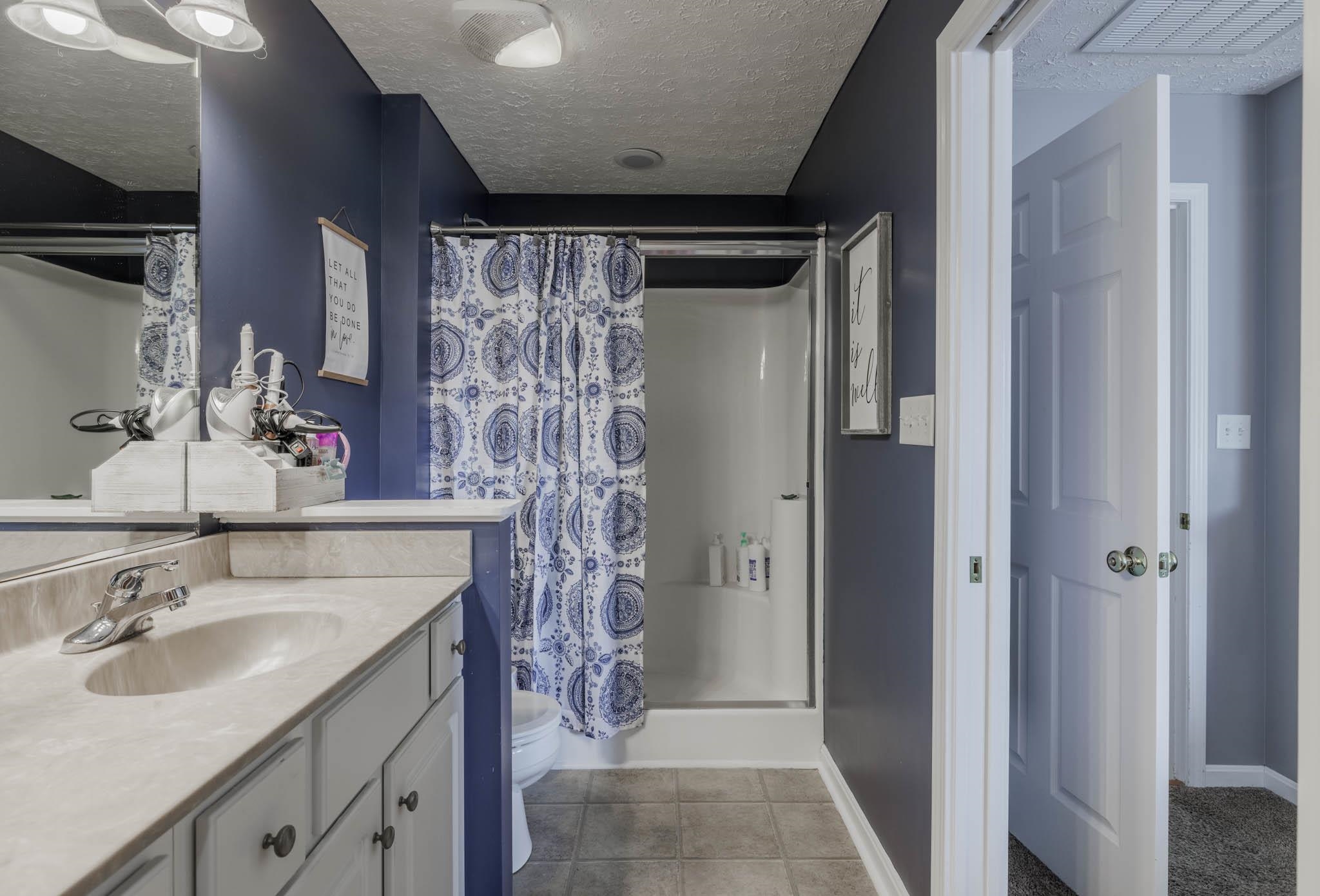 2608 Darby Dan Court, Owensboro, Kentucky 42303, 3 Bedrooms Bedrooms, ,2 BathroomsBathrooms,Single Family Residence,For Sale,Darby Dan Court,87805