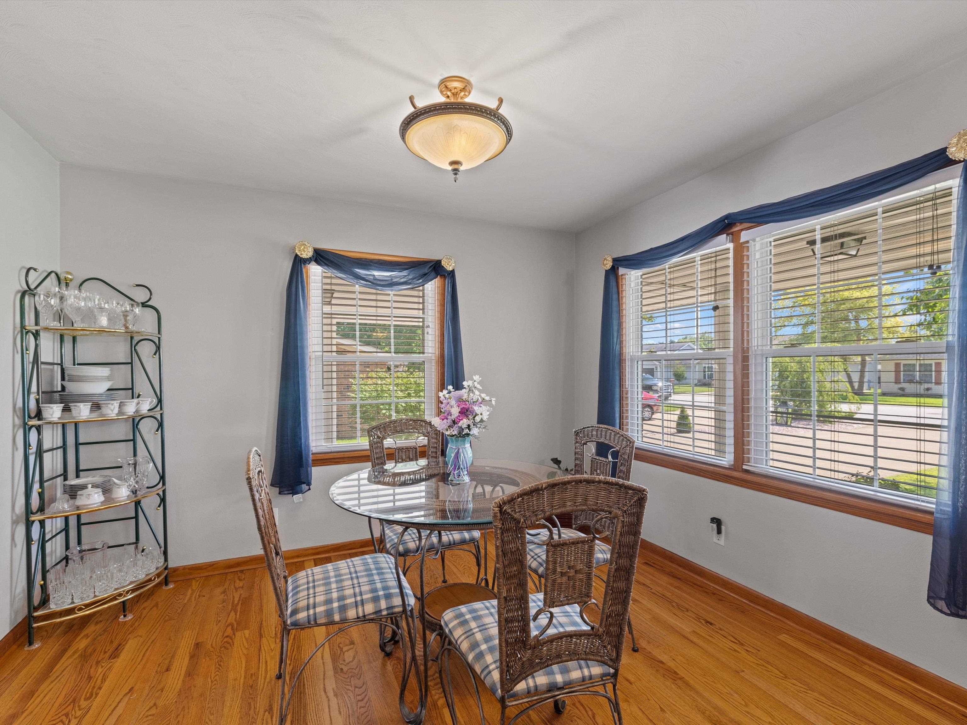 271 Cinderella Drive, Owensboro, Kentucky 42303-0248, 3 Bedrooms Bedrooms, ,2 BathroomsBathrooms,Single Family Residence,For Sale,Cinderella Drive,87808