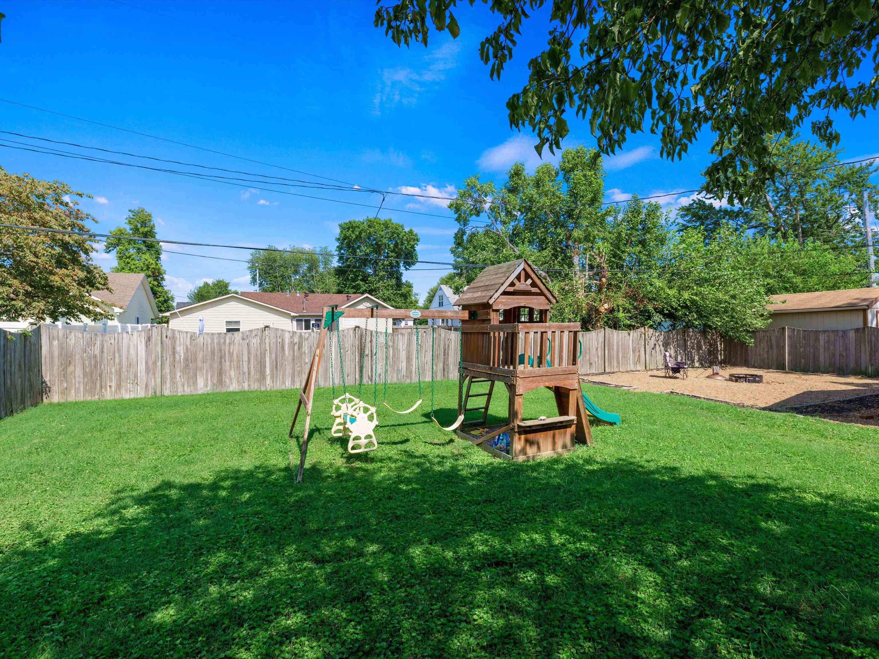 271 Cinderella Drive, Owensboro, Kentucky 42303-0248, 3 Bedrooms Bedrooms, ,2 BathroomsBathrooms,Single Family Residence,For Sale,Cinderella Drive,87808