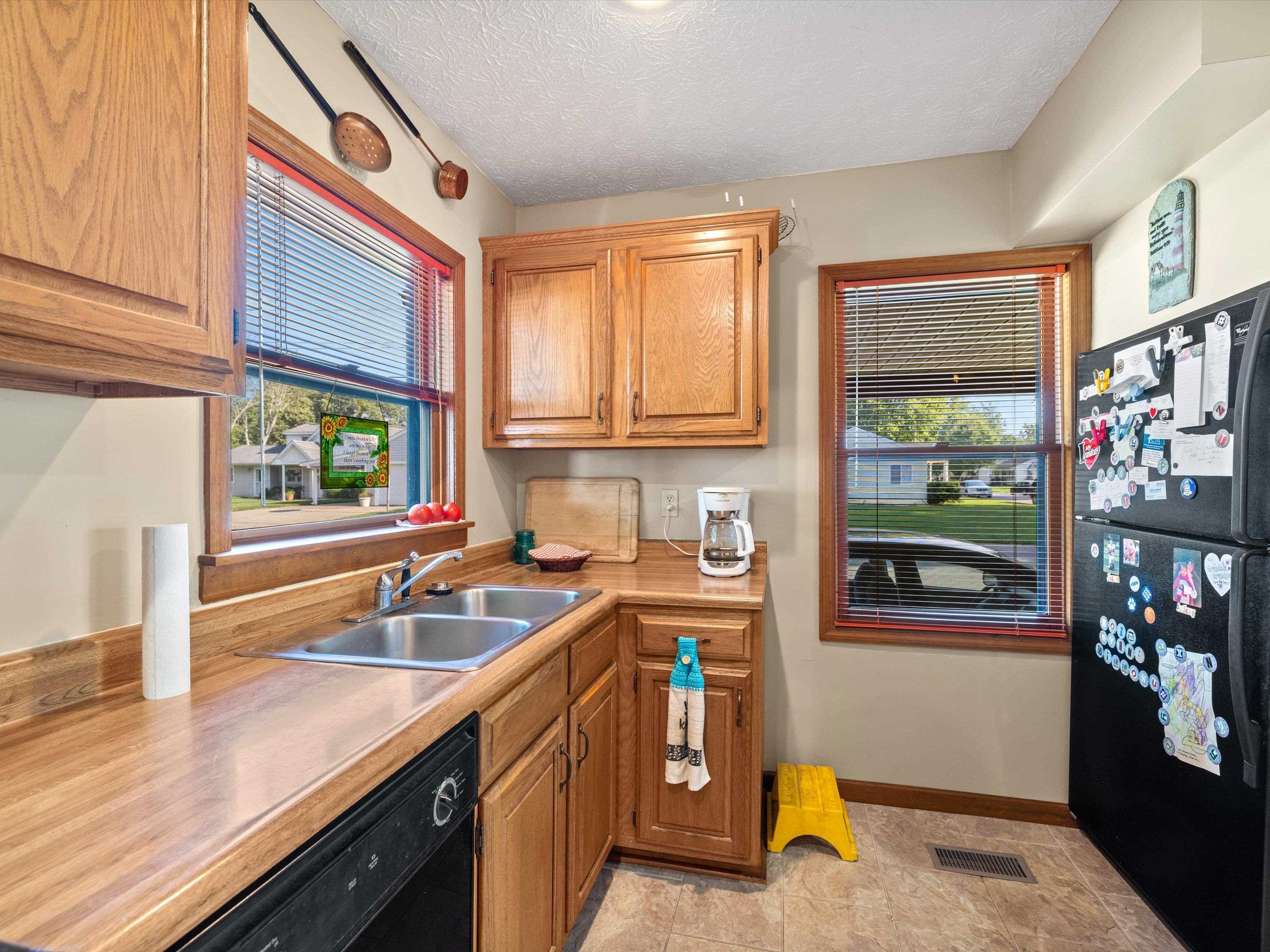 3400 Saint Ann St., Owensboro, Kentucky 42303, 3 Bedrooms Bedrooms, ,2 BathroomsBathrooms,Single Family Residence,For Sale,Saint Ann St.,87814