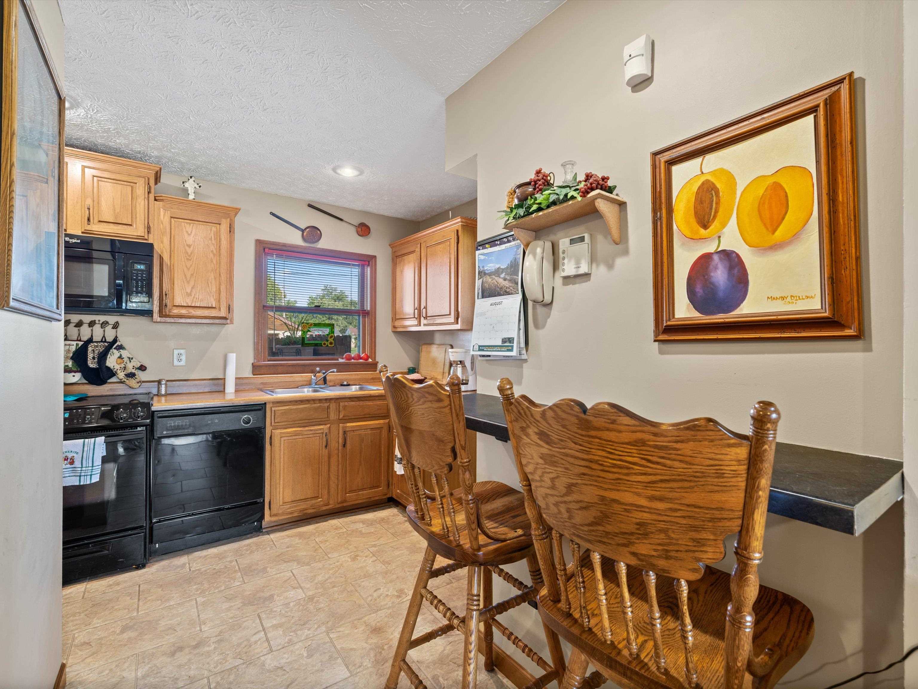 3400 Saint Ann St., Owensboro, Kentucky 42303, 3 Bedrooms Bedrooms, ,2 BathroomsBathrooms,Single Family Residence,For Sale,Saint Ann St.,87814
