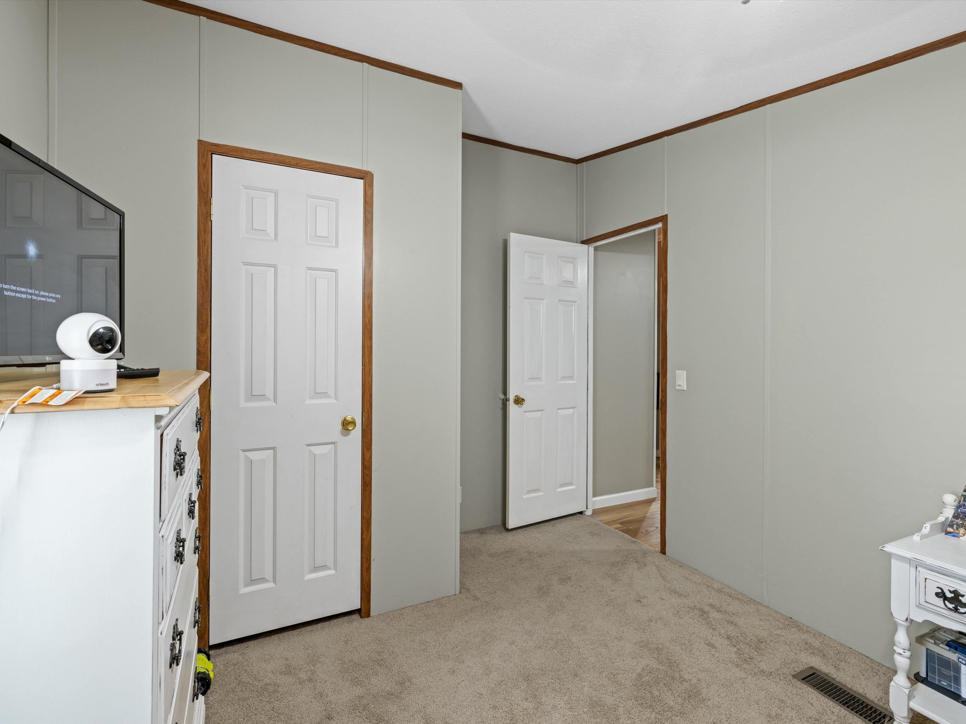 9231 HWY 231, Utica, Kentucky 42376, 4 Bedrooms Bedrooms, ,2 BathroomsBathrooms,Single Family Residence,For Sale,HWY 231,87818