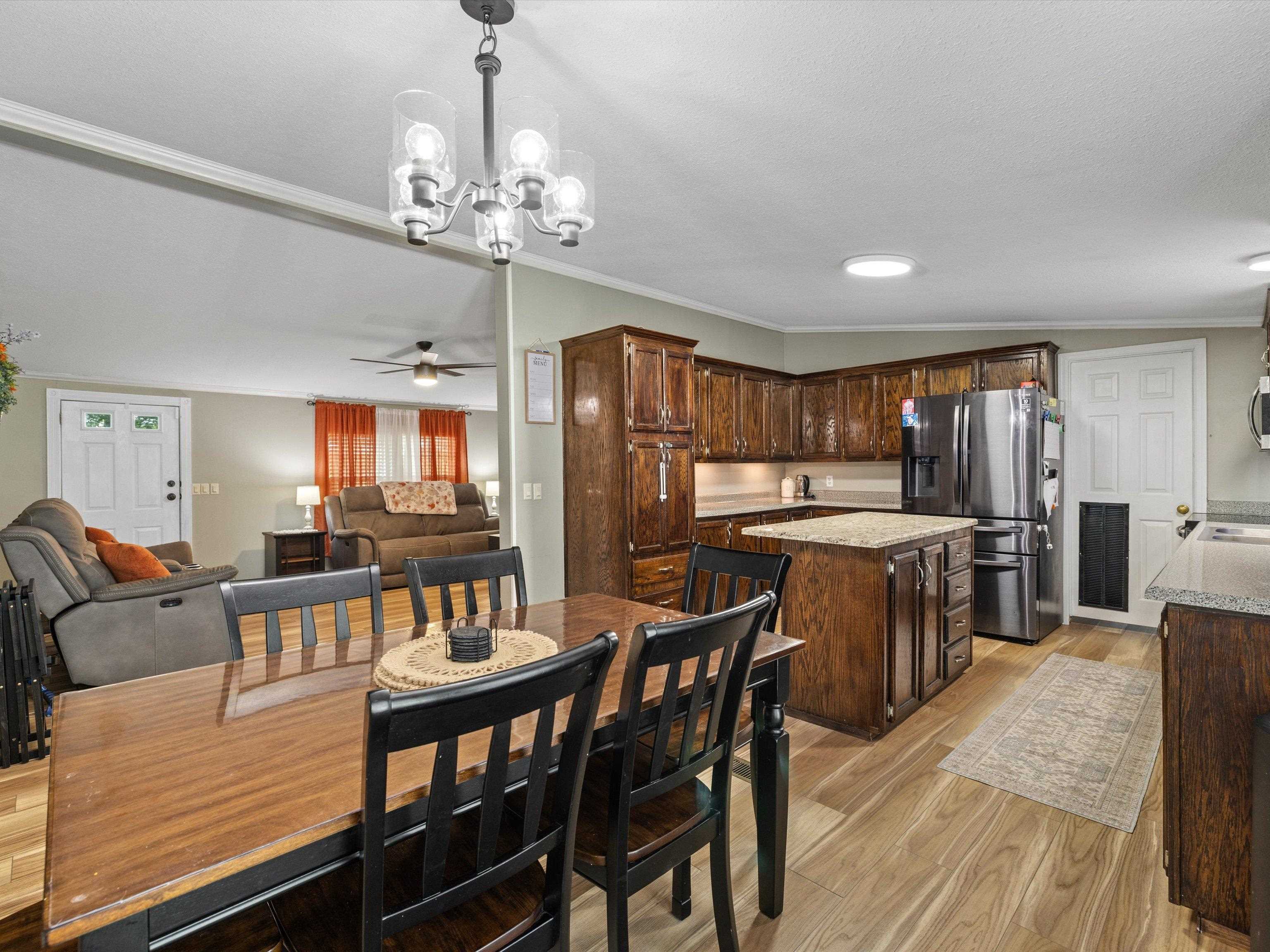 9231 HWY 231, Utica, Kentucky 42376, 4 Bedrooms Bedrooms, ,2 BathroomsBathrooms,Single Family Residence,For Sale,HWY 231,87818