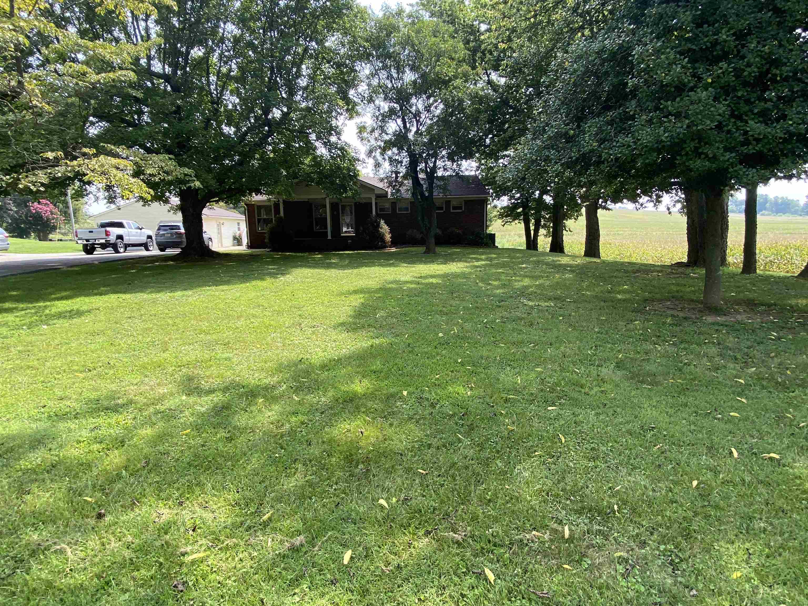 5540 Graham Lane, Owensboro, Kentucky 42303, 4 Bedrooms Bedrooms, ,2 BathroomsBathrooms,Single Family Residence,For Sale,Graham Lane,87820